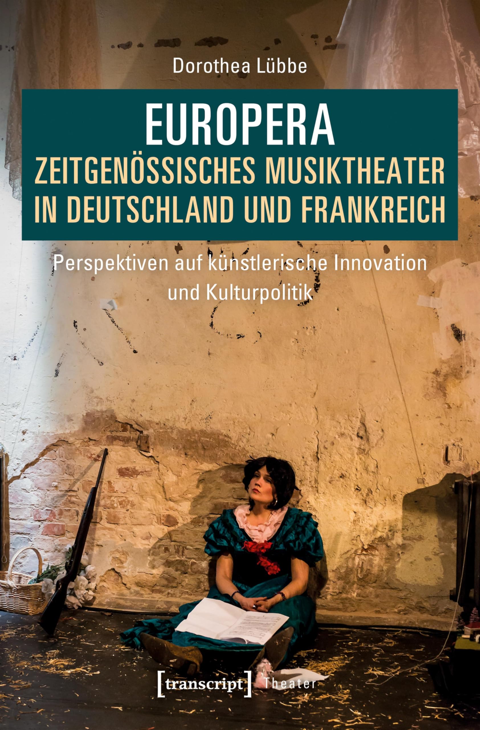 Livre Europera sur l'évolution du théâtre musical et de l'art