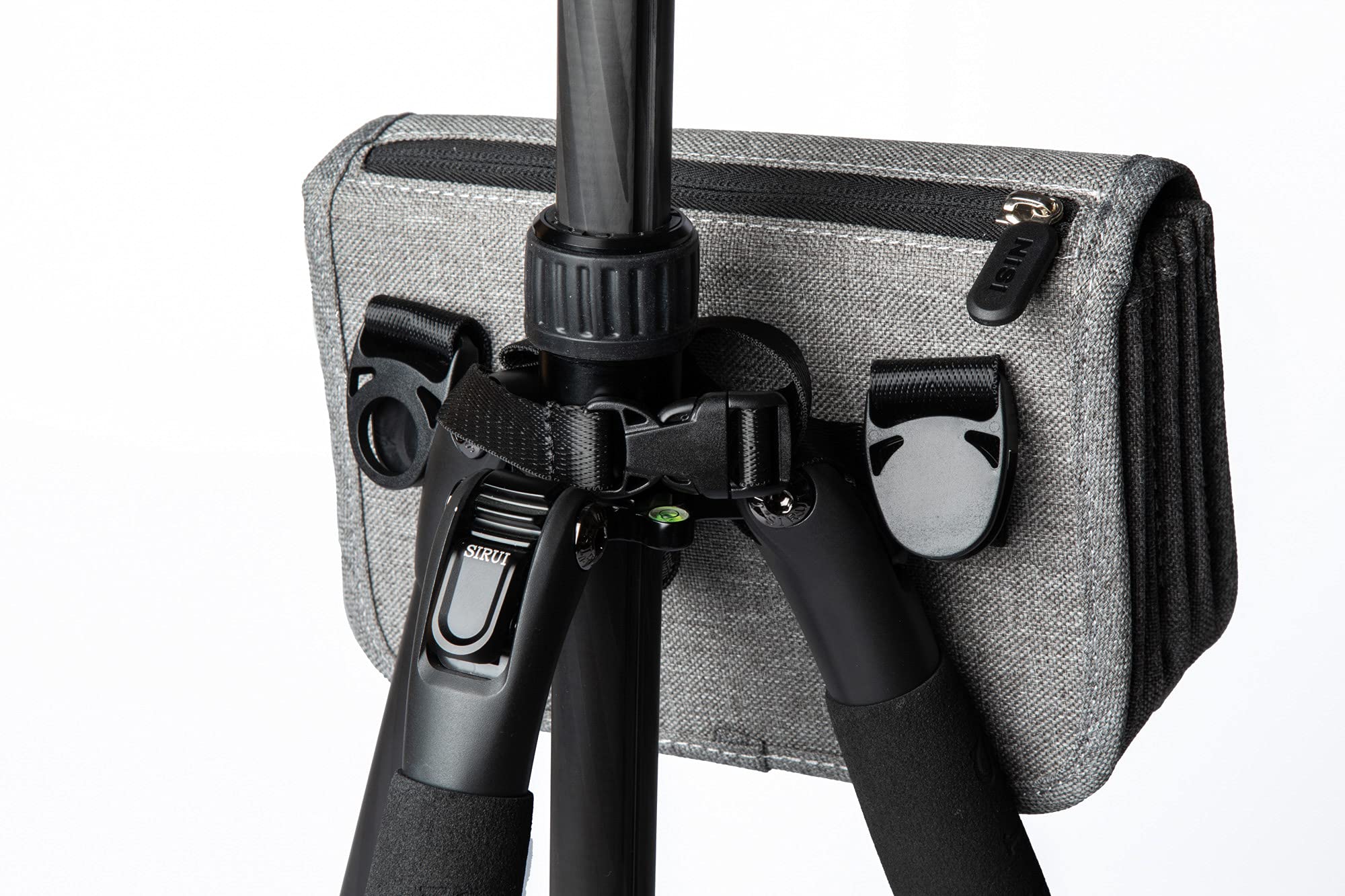 NiSi Caddy 9 - Custodia per il trasporto, può contenere fino a 9 filtri quadrati (100 x 100 mm) o rettangolari (100 x 150 mm) per obiettivo della fotocamera, antiurto, impermeabile, di facile accesso