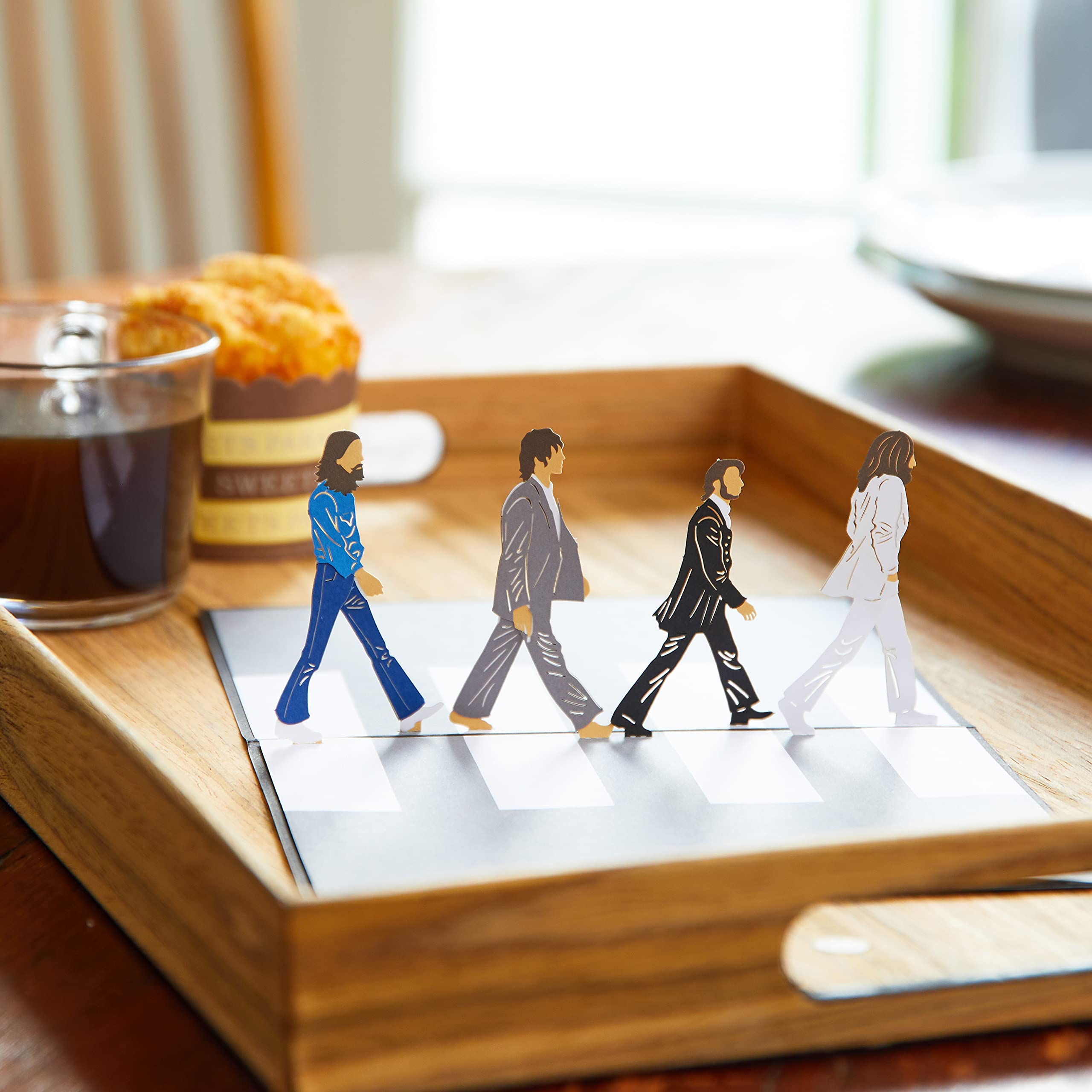 Amazon | Lovepop The Beatles Abbey Road ポップアップカード 5x7-3D