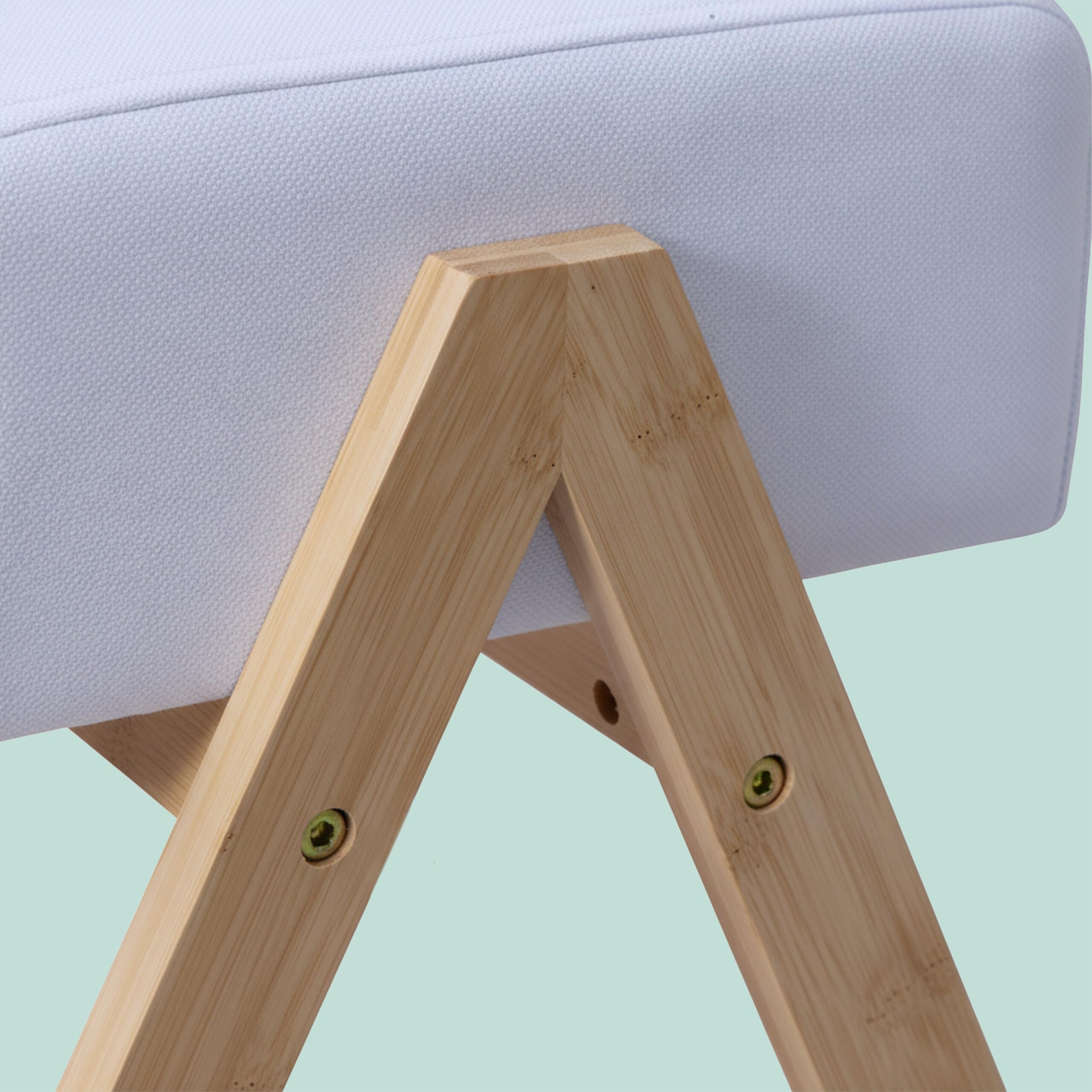 Relaxdays Reposapiés Acolchado con Patas de bambú, 40x28x30 cm, recibidor/salón, Taburete Auxiliar, Crema/Natural