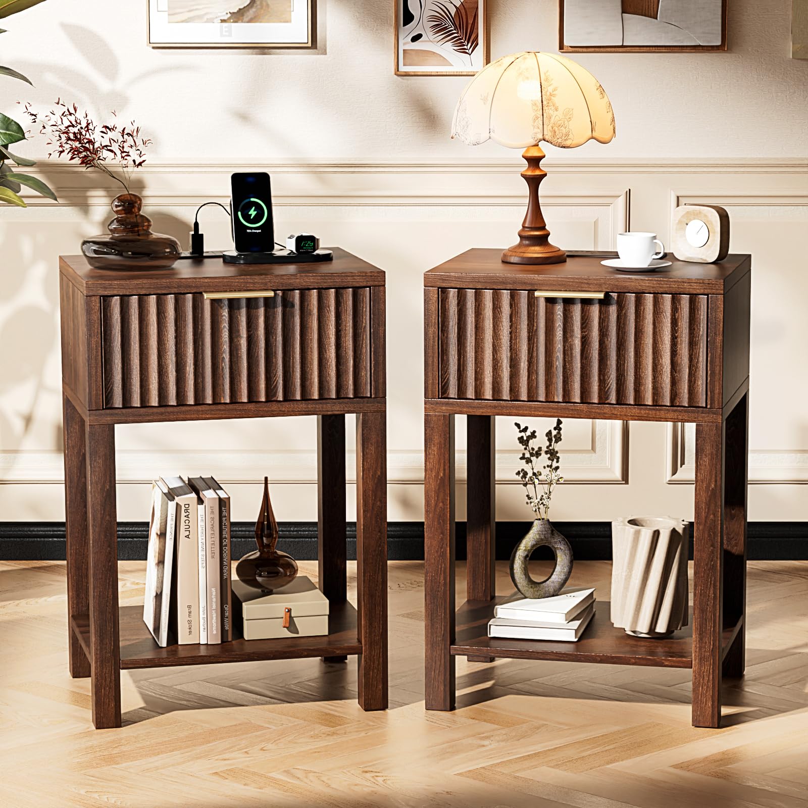 Bonnlo Fluted Bedside Table with Charging Station,Set of 2 Grille Nightstand with USB, Type-C and Plug, Small End Tables with 1 Drawer and Open Shelf,Bedside Cabinet for Bedroom Living Room