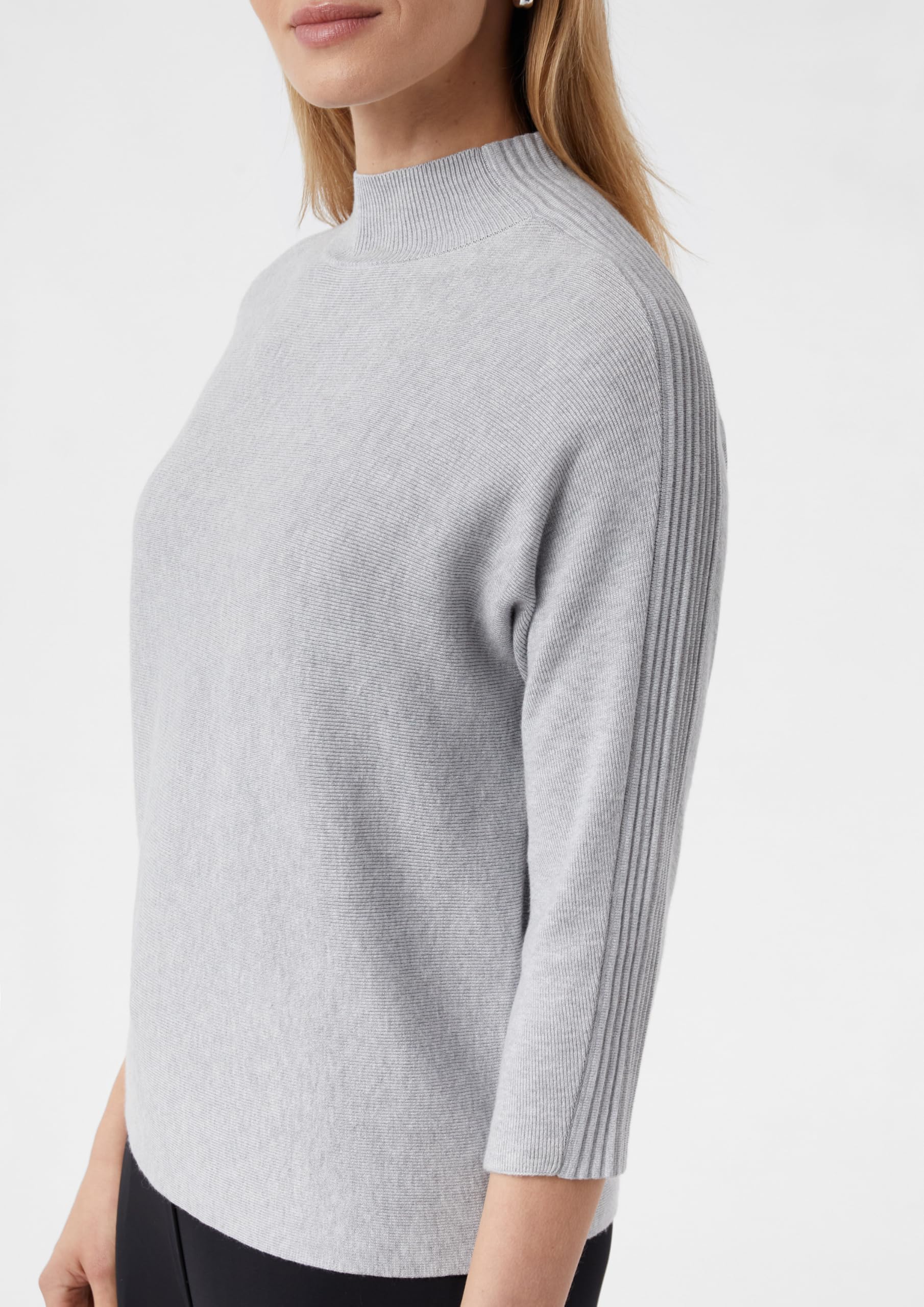 Comma Strickpullover aus Viskosemix mit Stehkragen