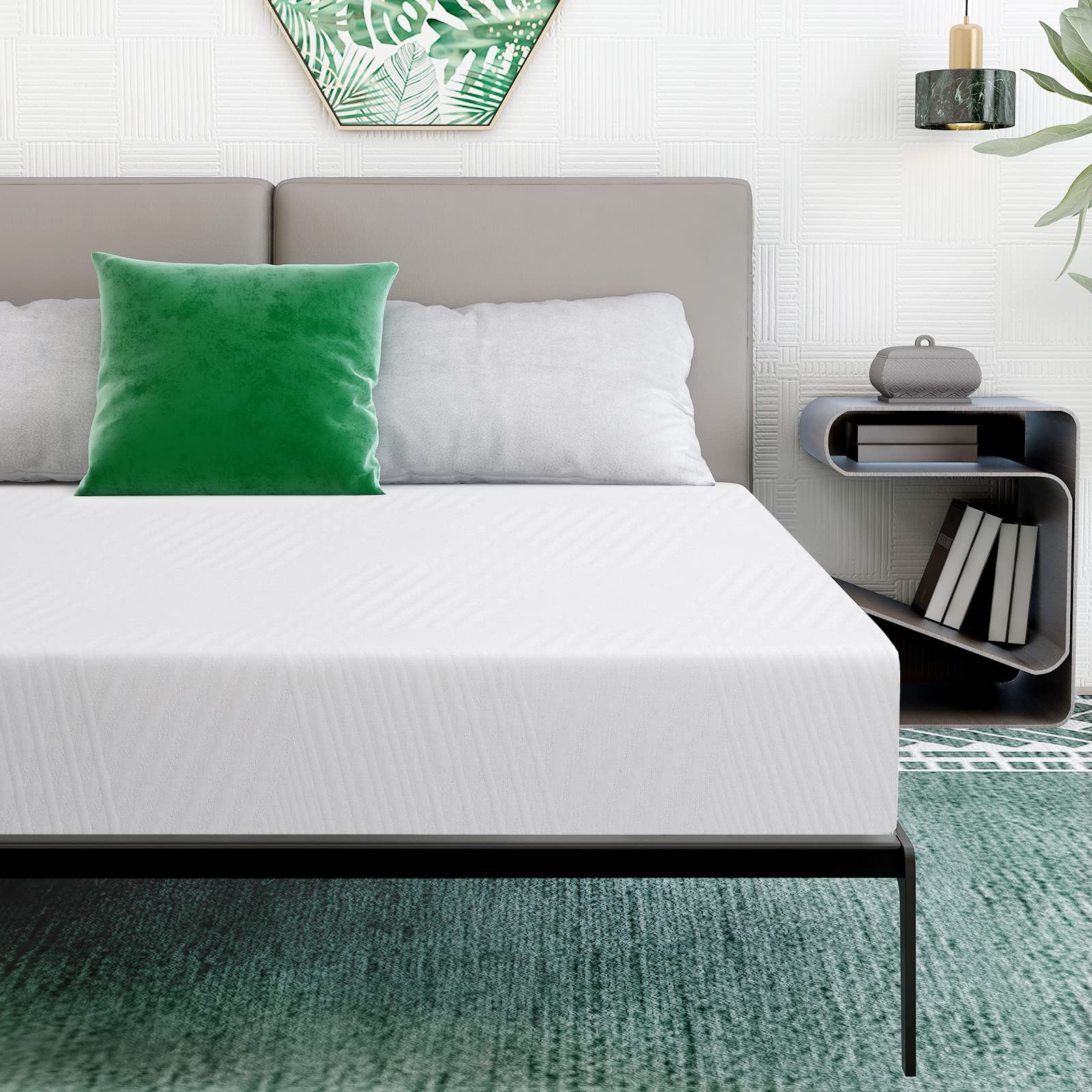 Airdown Queen Mattress, 8 Inch Memory Foam Mattress in a Box, Medium