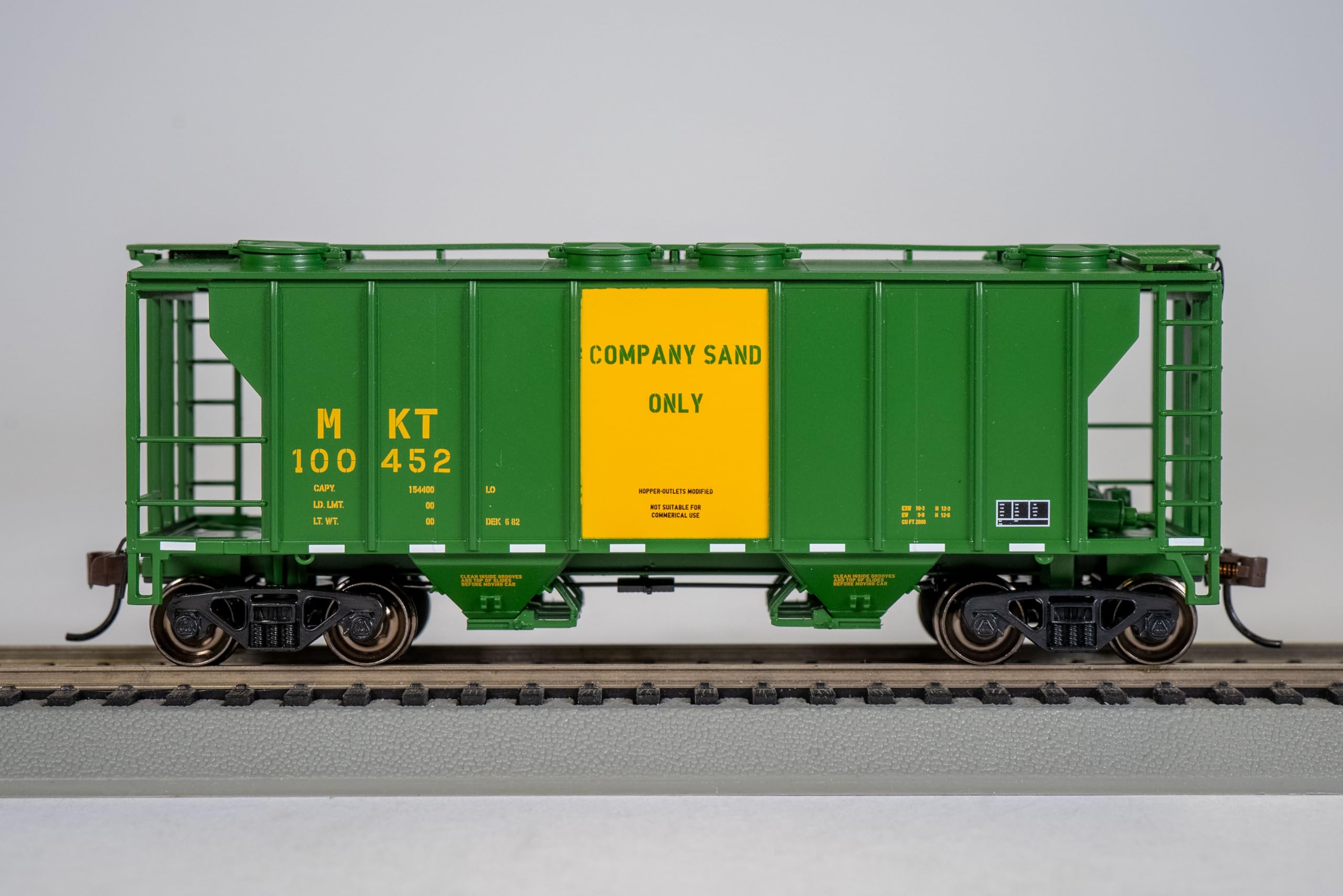 Bachmann HO-Skala PS-2 Trichterwagen BNSF #405648 – Grau, Mit Zwei Schächten, Späte Version Für Modellbahn