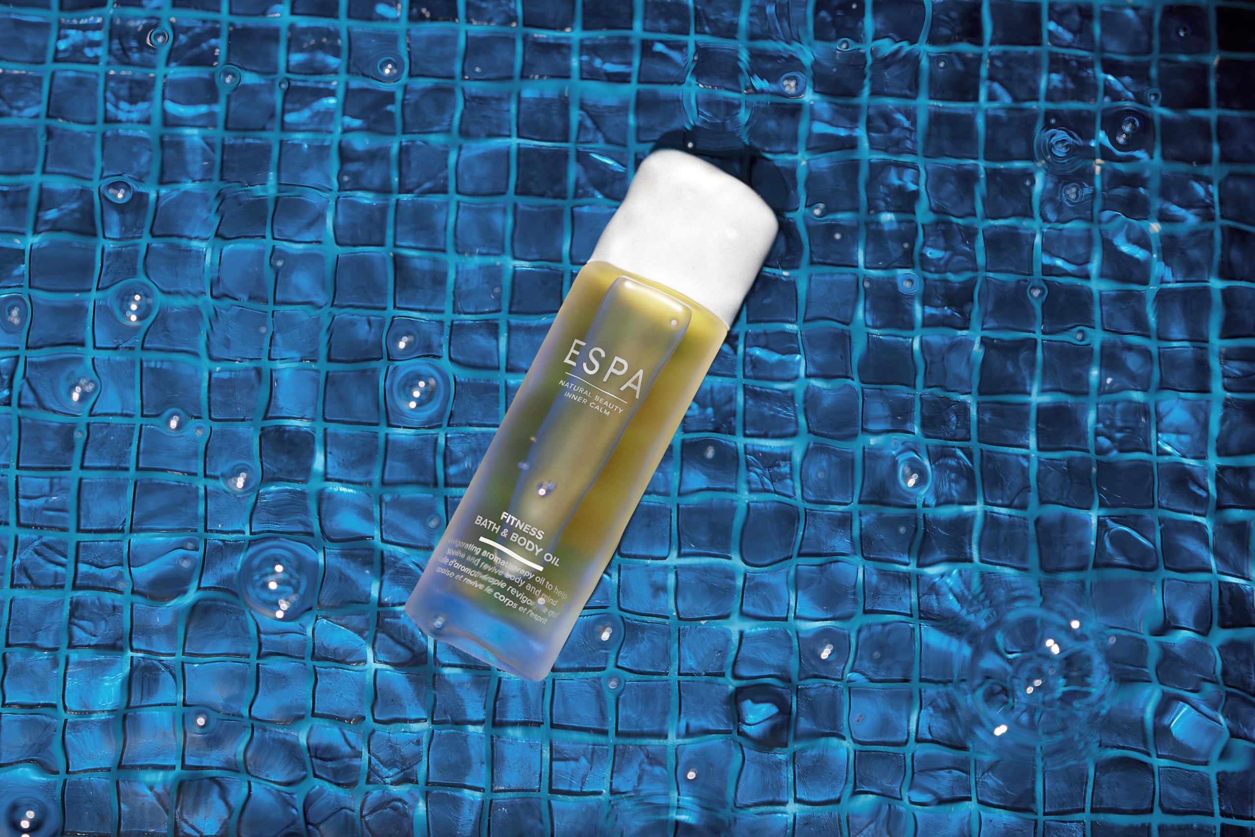 ESPA | Fitness Bath and Body Oil |100ml | Eucalyptus, Clove Bud & Lavender | Magnesium & Ashwagandha | Pure Essential Oils, Aromatherapy | Massage Oil | Revive Hard-Working Bodies