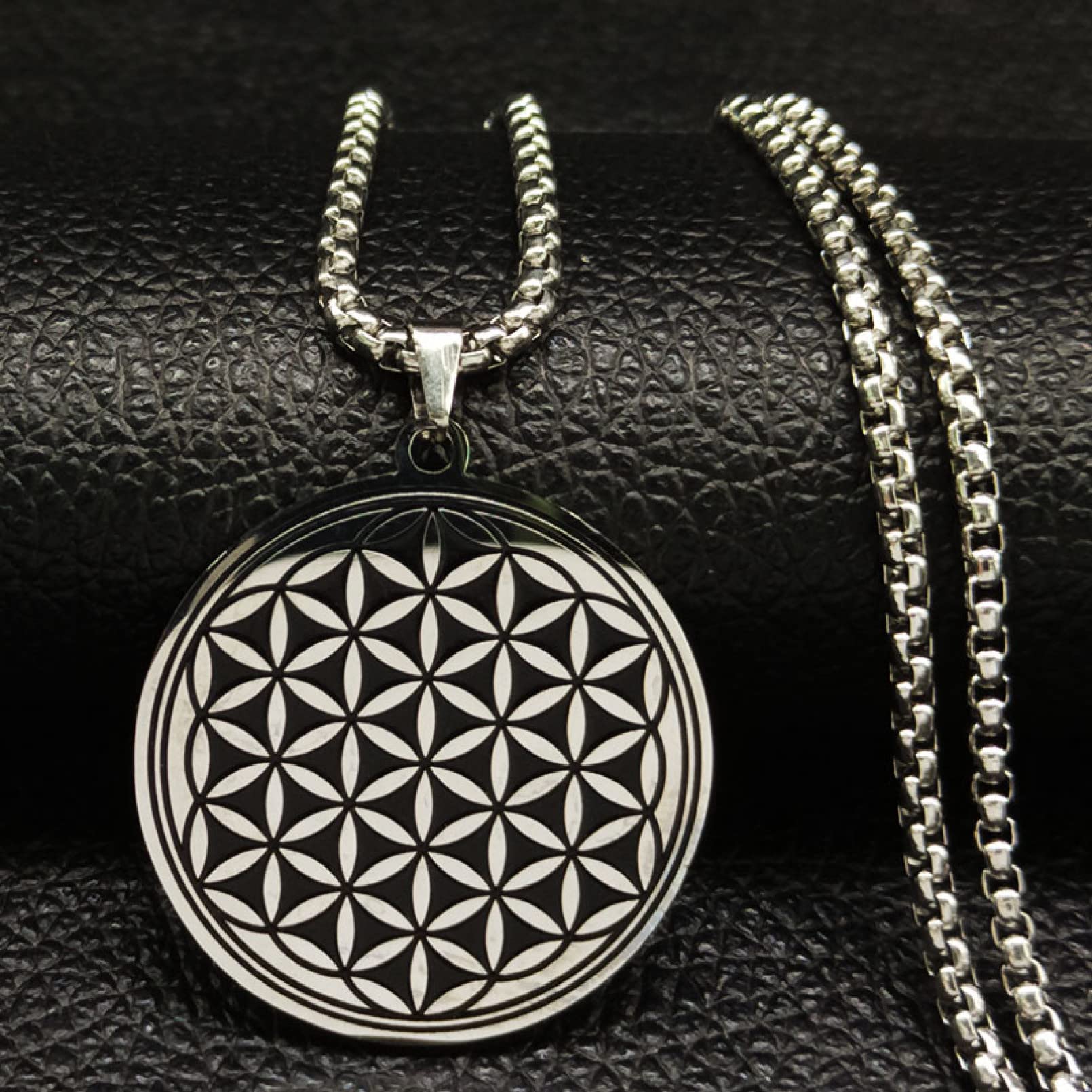 datunnNecklace Pendant Flower of Life Necklace Women Lucky Mandala Sacred Geometry Necklace Aesthetic Jewelry flower of Life Jewelry birthday gifts for women men