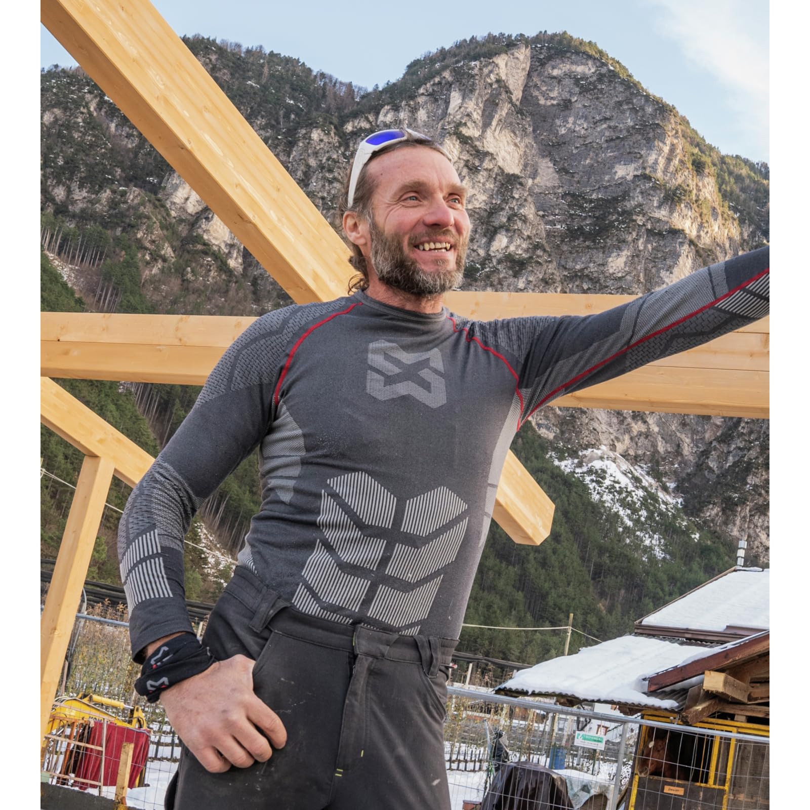 WÜRTH MODYF bequemes Thermounterwäsche Set für Herren und Damen Pro in schwarz rot - warme Ski Unterwäsche für den Winter - körpernahe Passform - in den Größen S - XXL