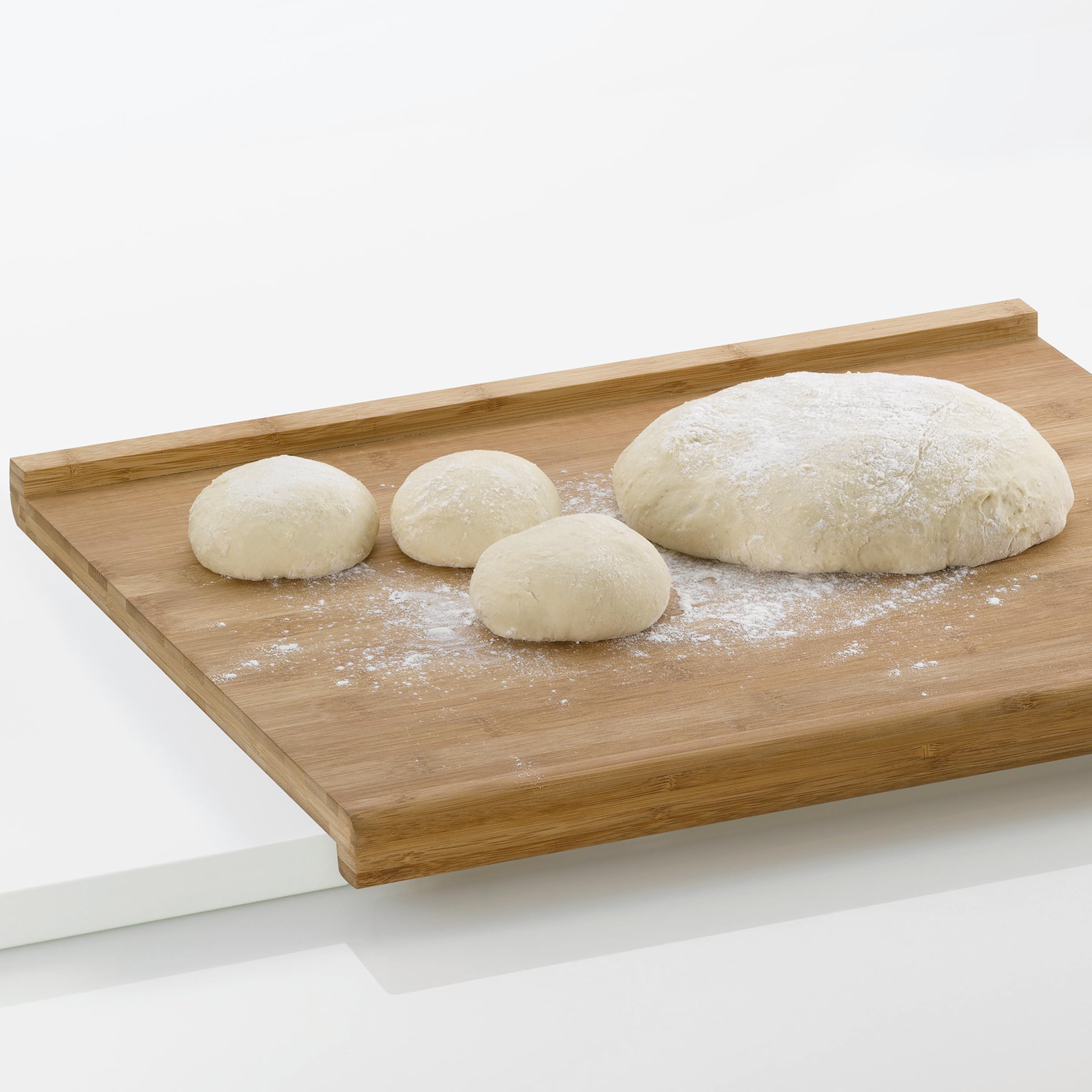 kela Taglierecon bordi rialzati 48 x 38 x 1,8 cm KIANA, tagliere in bambù grande, utilizzabile su entrambi i lati, tagliere in legno, base da forno