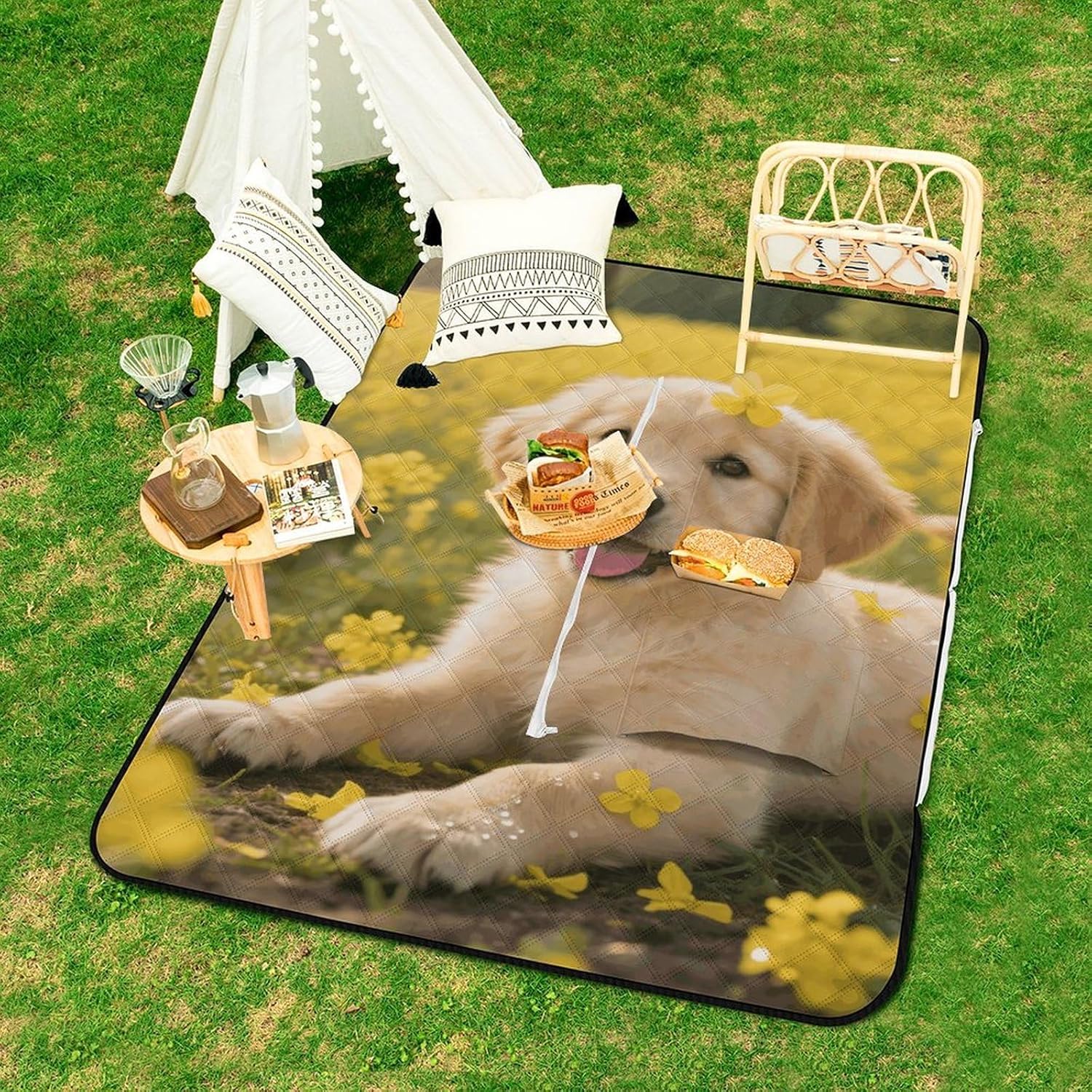 Cute Dogs Picnic Blanket 150x100cm, Foldable 2-in-1 Picnic Mat and Tote Bag Portable Waterproof Beach Mat Sandproof Outdoor Blanket for Park, Hiking, Beach, Camping, Travel