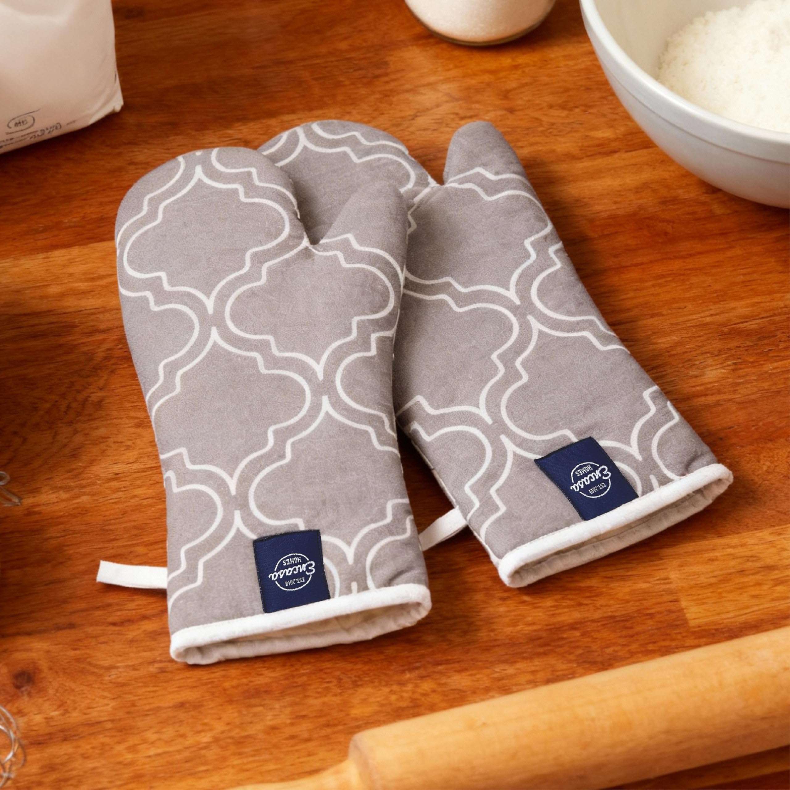 Encasa XO Guantes extralargos de 18 x 30 cm para microondas (2 unidades) para cocina - Gris enrejado - Resistente al calor, gruesos y seguros, protección de manos contra utensilios calientes, llama de