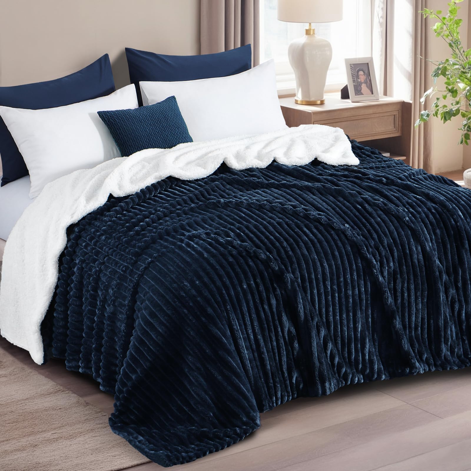 RUIKASI Plaid Coperta Pile Matrimoniale - 220x240 cm Coperta Termica Invernale Sherpa Morbida per Grande Letto Matrimoniale, Blu