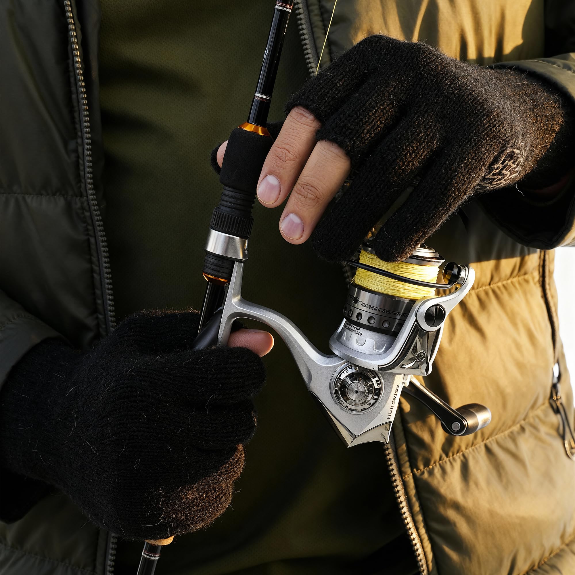 Avantic Alpaca Fishing Gloves for Men & Women with 3-Cut Fingers & Anti-Slip Grip for Winter Fly Fishing