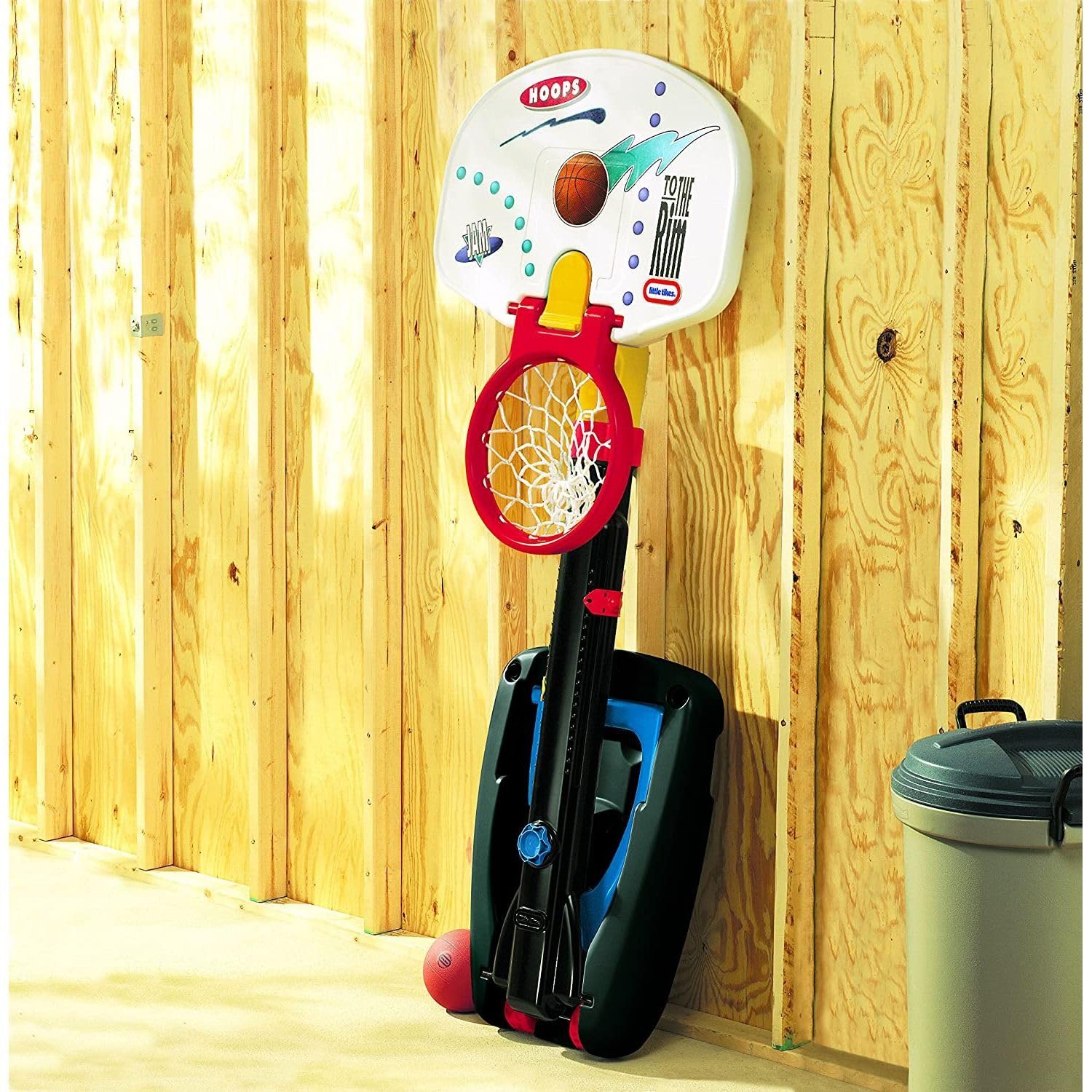 Little Tikes Easy Store Set da basket - Divertimento estivo all'aperto - Altezza regolabile - Gioco attivo - Include un pallone. Età: dai 12 mesi ai 6 anni in su- Grande
