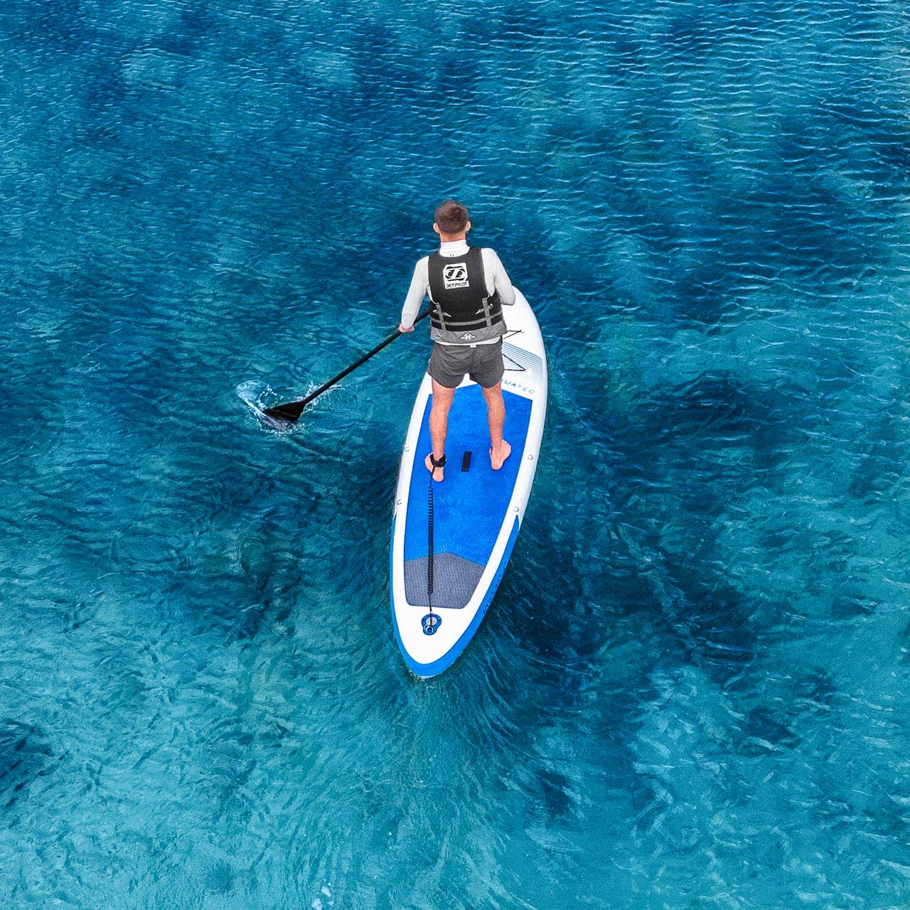 AQUATEC Planche Gonflable Stand Up Paddle | Board Sup 320cm ou 350cm avec Pagaie Réglable, Sac à Dos PVC & Pompe Double Action