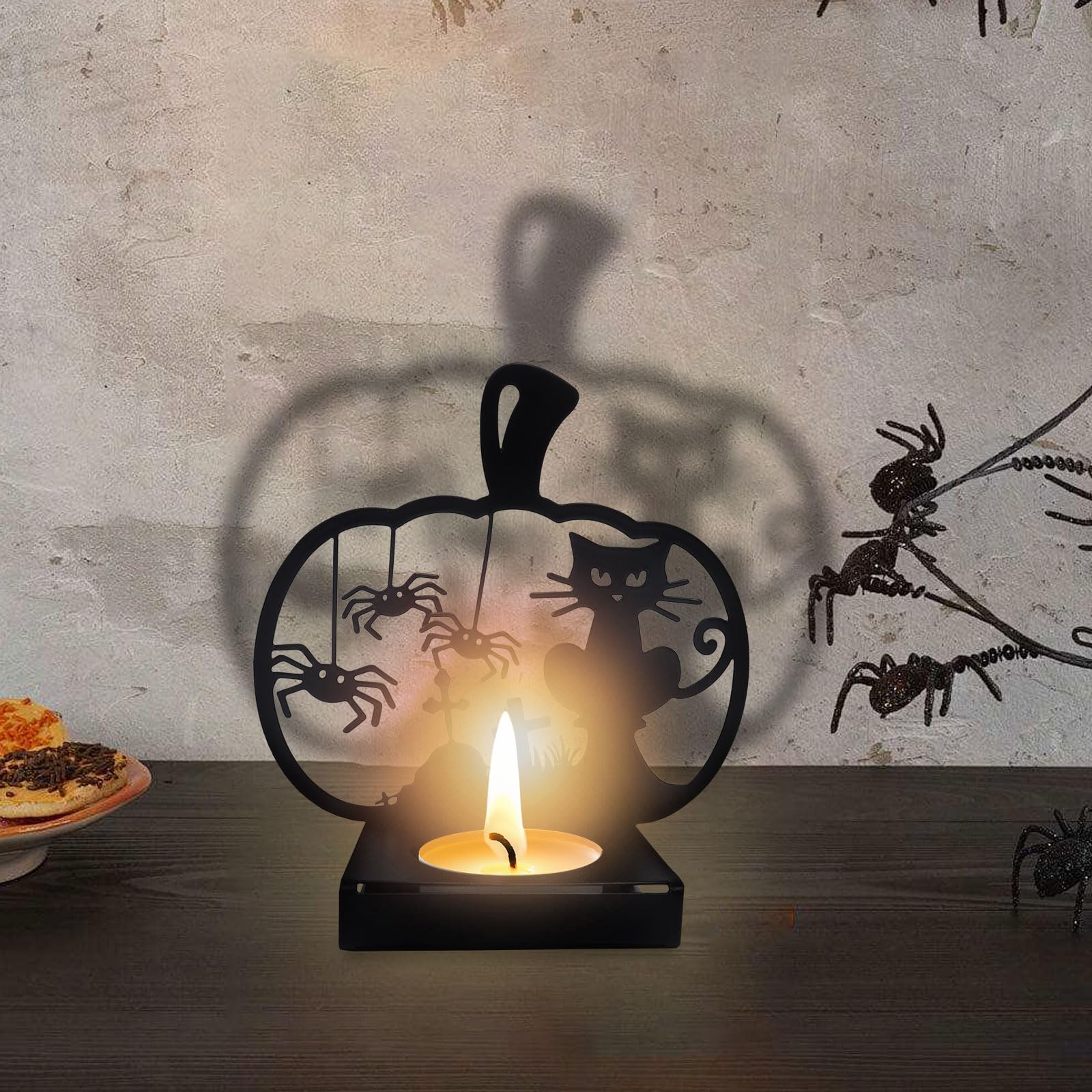 Halloween Shadow Candle Holders Pumpkin Cat Candle Shadow Spooky Metal Candlestick Holders Decorations Vintage Tealight Candle Holders with Shadow for Halloween Party Supplies