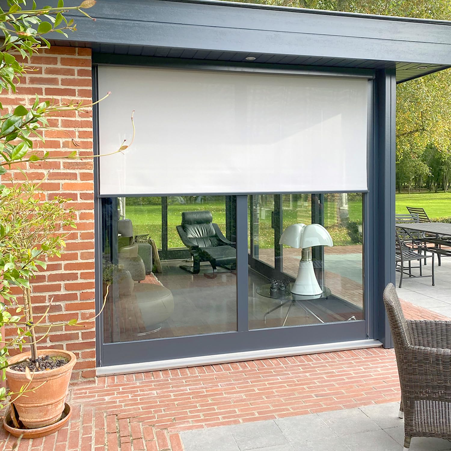 MADECOSTORE Tenda da sole motorizzata con interruttore – baule grigio – grigio chiaro – L210 x H300 cm