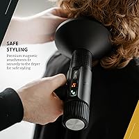 Vista 6 de Wahl Professional Vanquish Hair Dryer, Controlled Airflow, SmoothTone Motor, 4 Heat & 3 Speed Settings, Auto-Clean Function, Lightweight, Slim Design