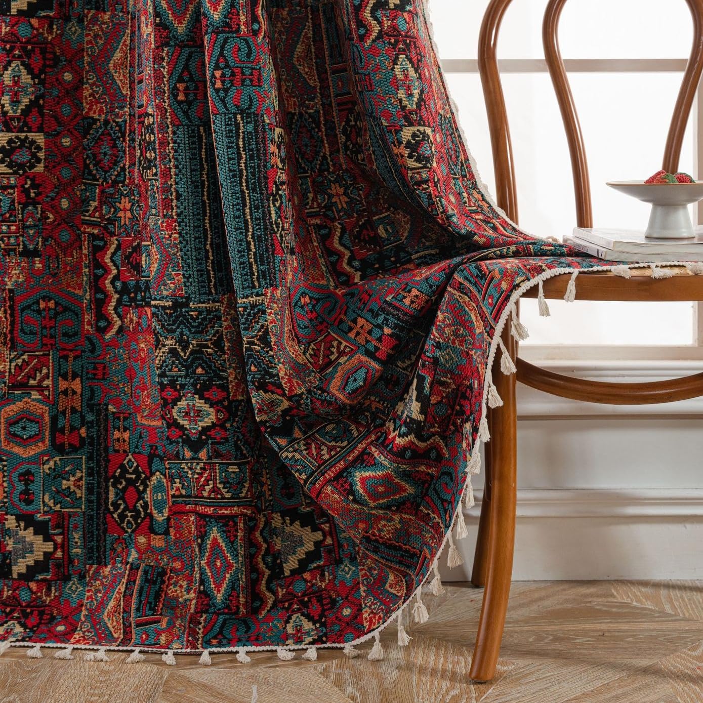 USTIDE Rideaux Boho Ethnique Vintage Rustique Chic Délabré Géométrique - Rideaux Colorés Occultants pour Chambre Salon, avec Franges, 150 x 180 cm