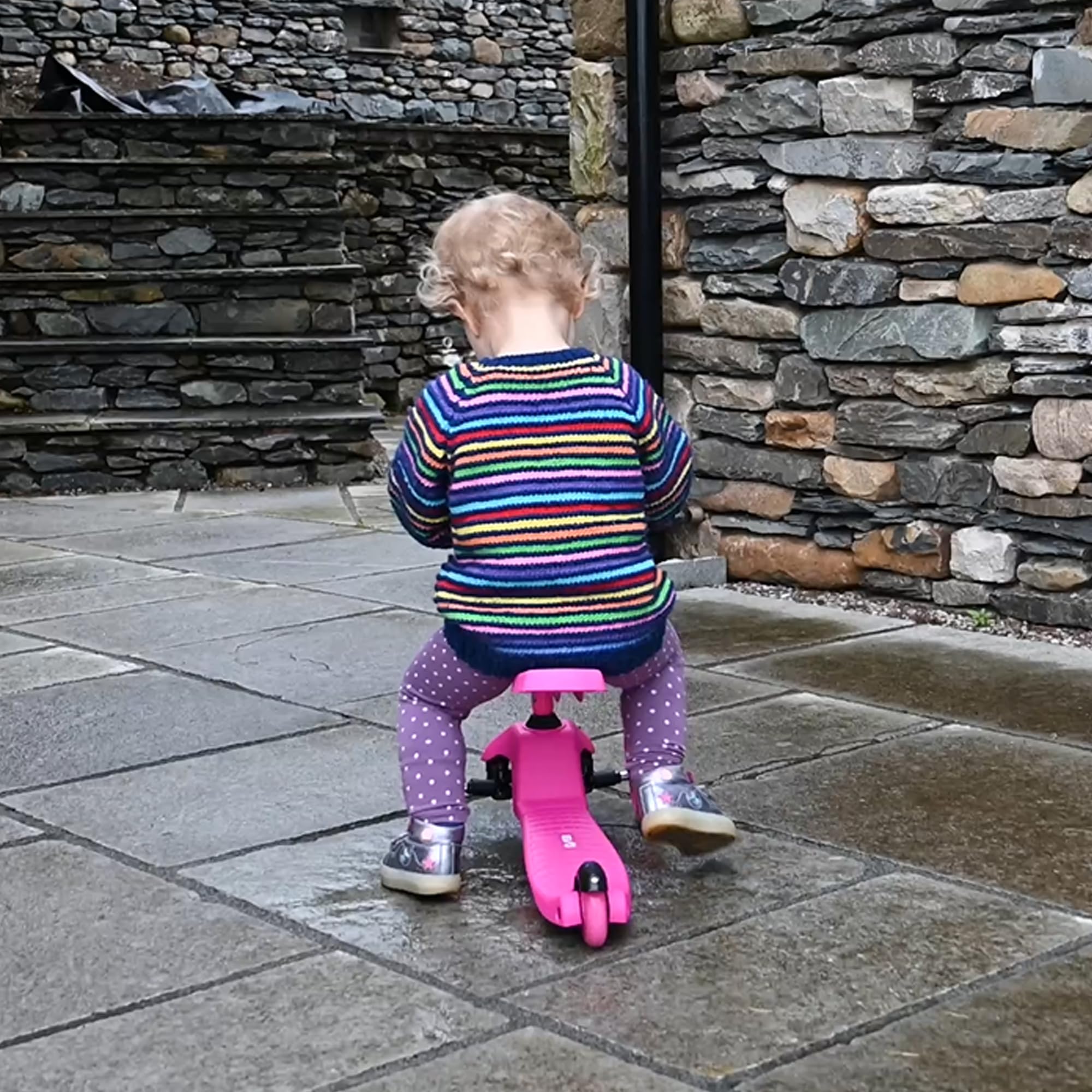EVO Monopattino Cruiser 3 in 1, colore rosa, manico regolabile, design intercambiabile a 3 fasi, 2 ruote, ideale per bambini da 1 a 7 anni