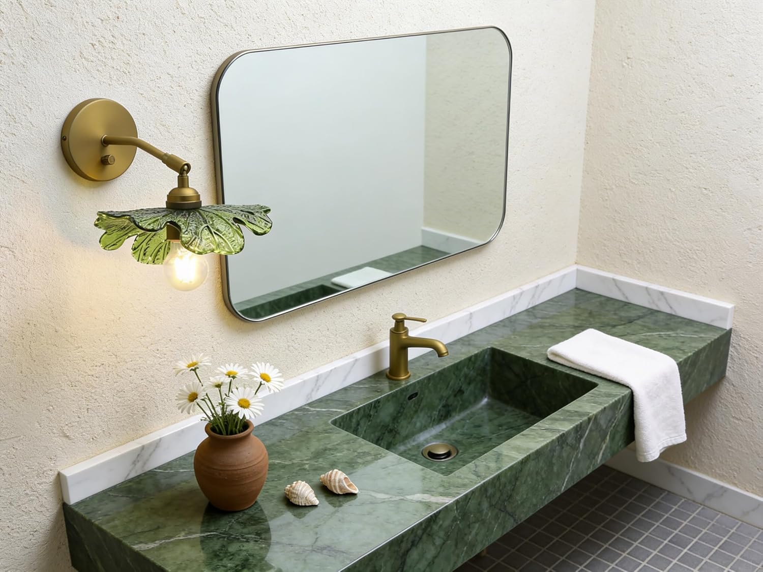 Yosoan 1-Light Brass Glass Vanity Wall Sconce with Green Flower Shade, Vintage Industrial Boho Indoor Antique Gold Wall Mounted for Bathroom Bedroom Living Room Kitchen Stairwell