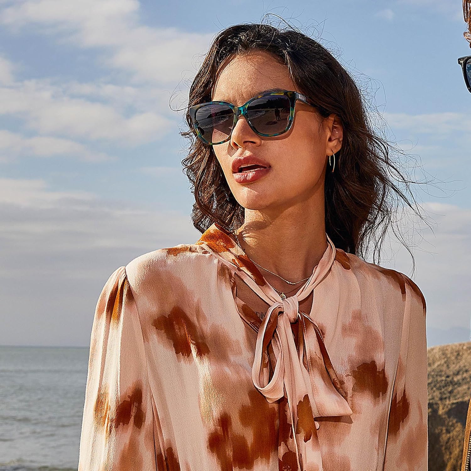 CARFIA Square Polarized Sunglasses for Women UV Protection, Italian Design Retro Embossed Pattern Wire Core Driving Shades - Image 3