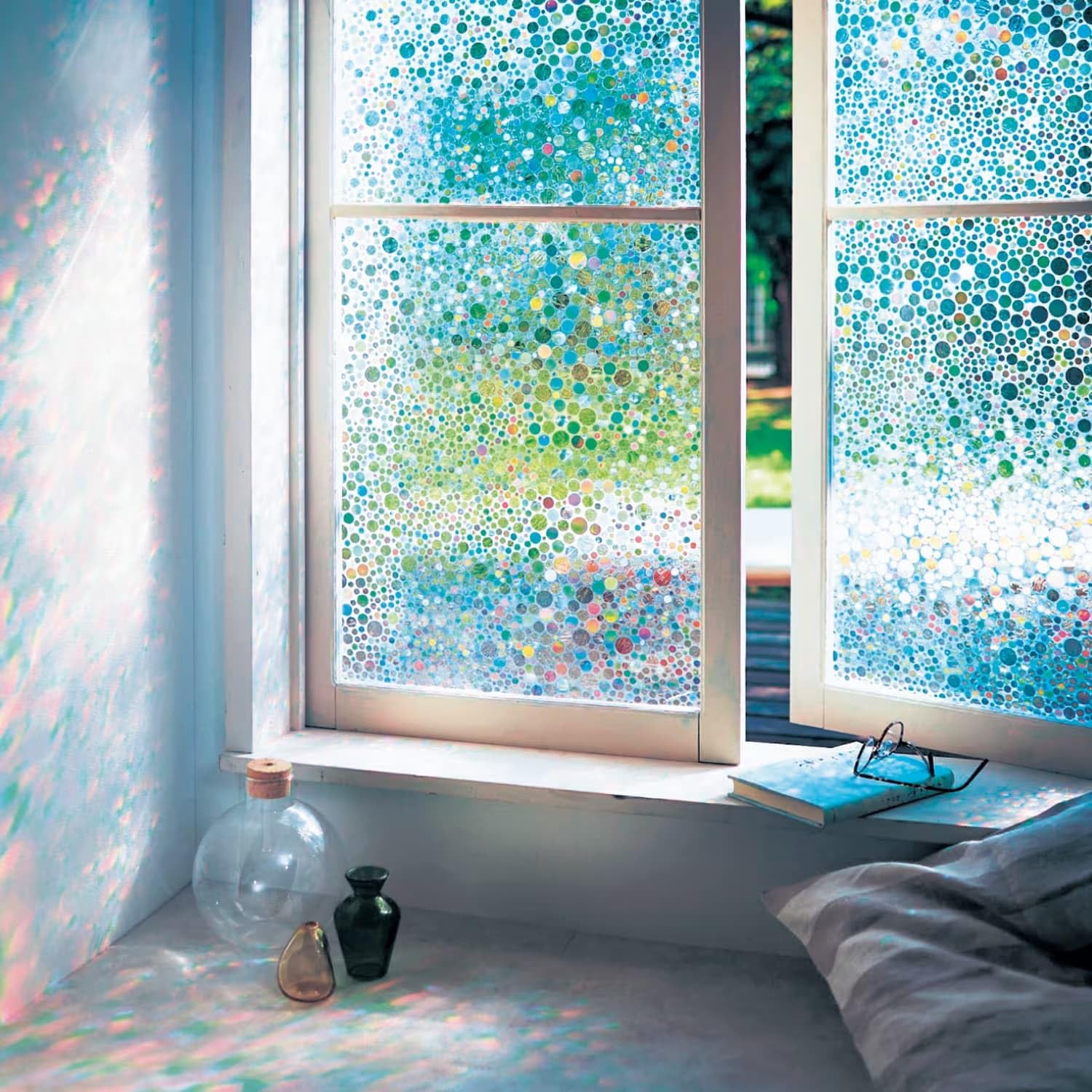 Amazon｜[ベルメゾン] 窓用フィルム UVカット ステンドグラス風 窓飾り