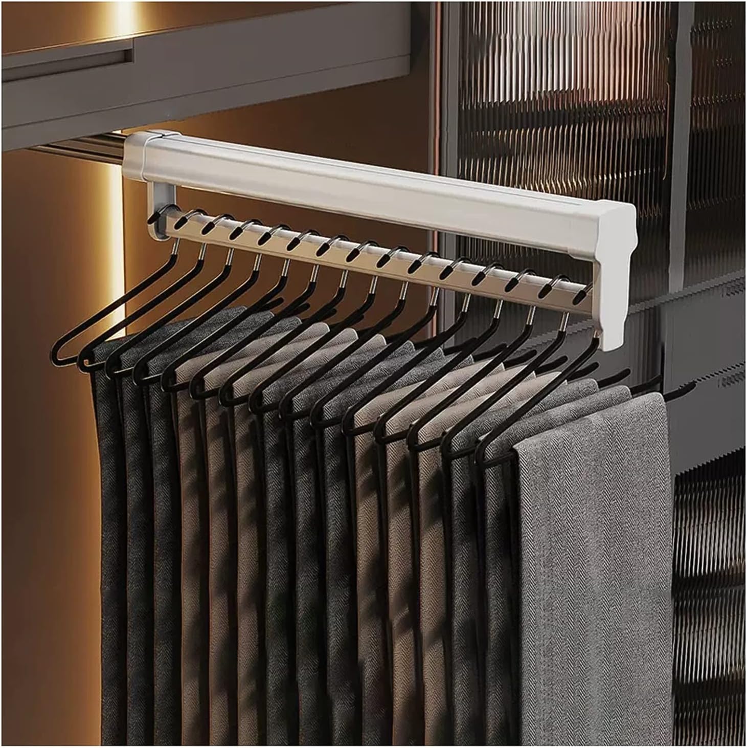 調節可能な引き出し式パンツラック - ズボンやコート用の省スペースクローゼットハンガー - 多目的クローゼットオーガナイザーレール