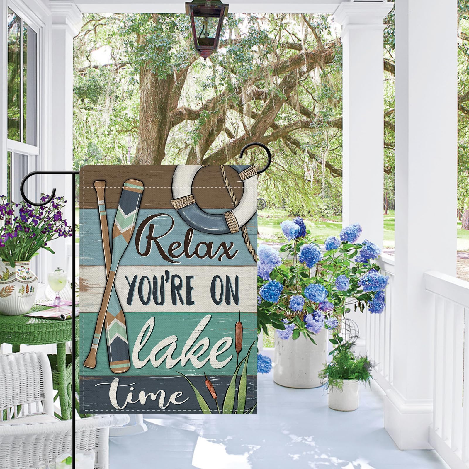 Dyrenson Relax You're on Lake Time - Bandera decorativa de jardín, primavera y verano, casa de lago, boya salvavidas para patio, decoración exterior del hogar, arpillera de granja, decoración pequeña