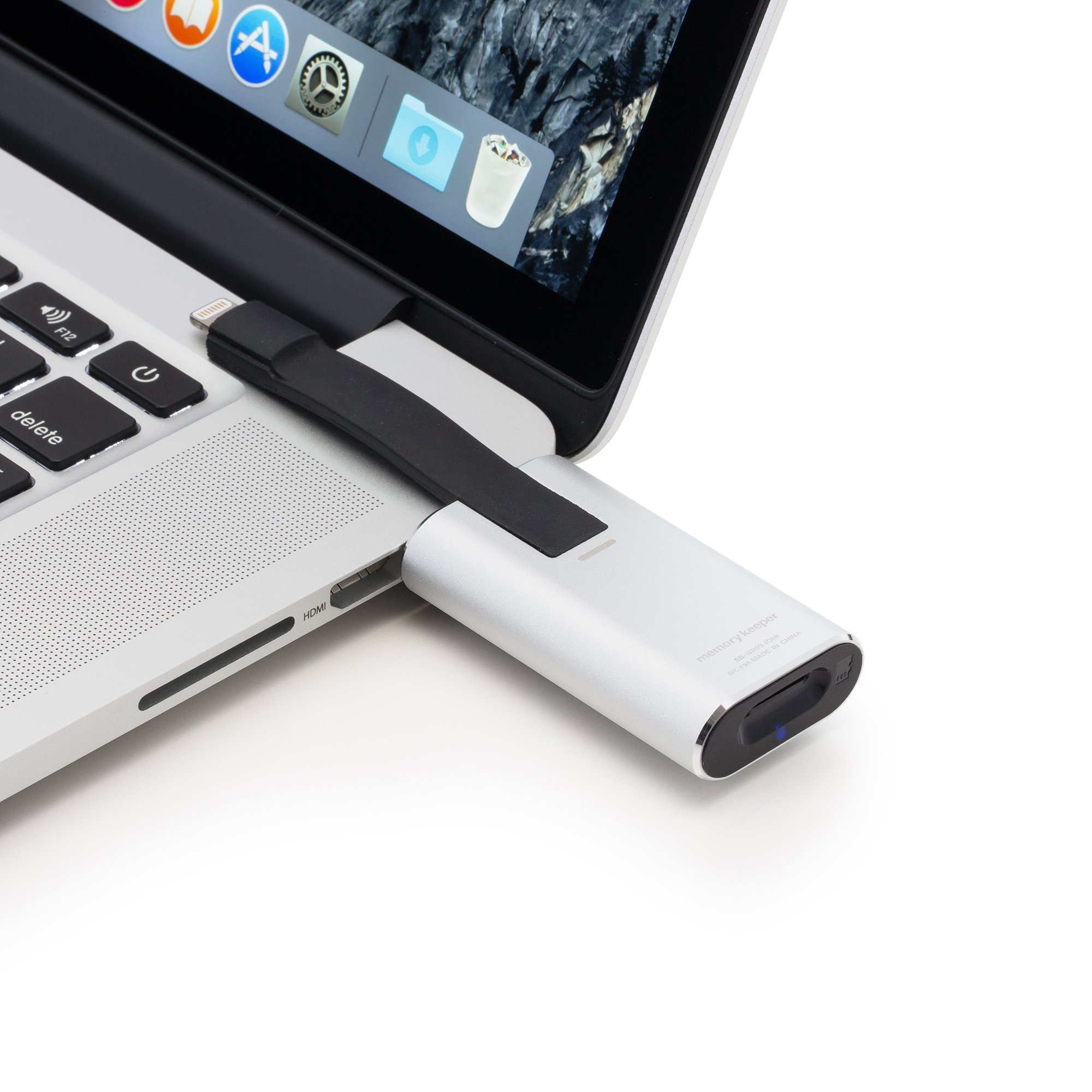 Amazon.co.jp: SoftBank SELECTION microSD カードリーダー