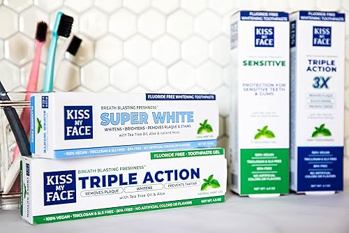 Miniatura 5 de Kiss My Face Triple Action - Pasta de dientes de gel de menta a base de hierbas, sin SLS ni flúor, elimina la placa, evita el sarro y blanquea los