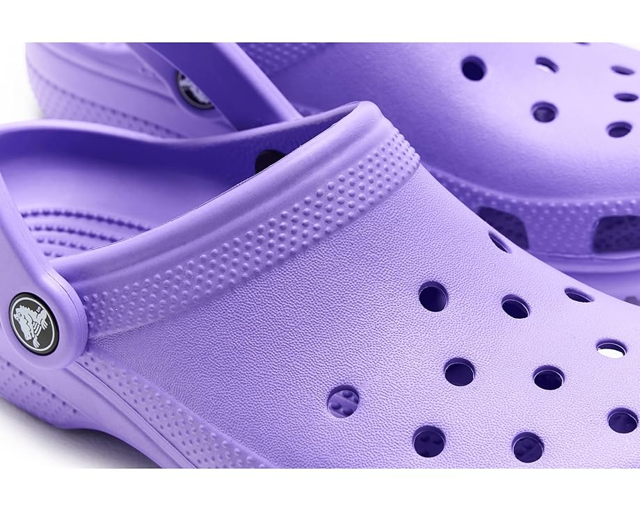 Crocs Kids Classic Clogs (Little Kid/Big Kid) - Right View