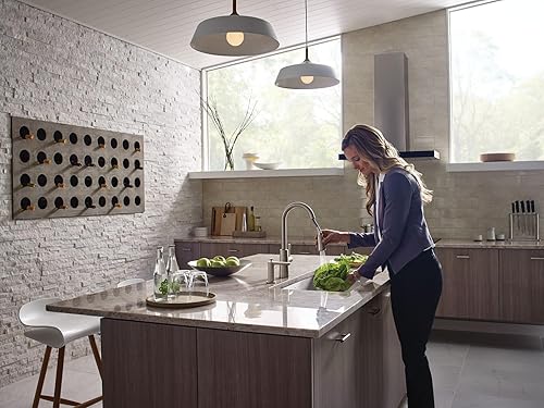 Miniatura 10 de Moen Riley Spot Resist - Grifo de cocina inoxidable con rociador extraíble, arco alto, con Reflex y Power Clean, 7402SRS