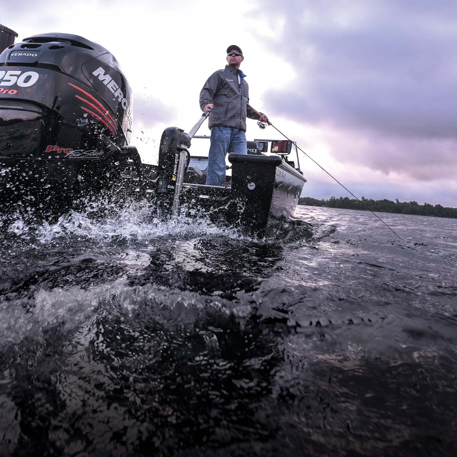 Amazon.com : Minn Kota 1352625 Vantage Freshwater Hand-steer