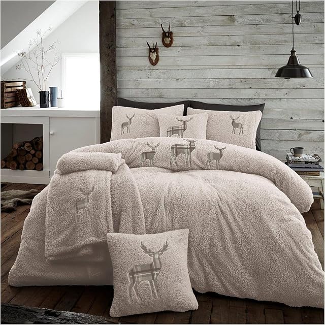 GC GAVENO CAVAILIA Teddy Fleece Duvet Cover with Pillow Cases Thermal Fluffy Warm Cosy Soft Bedding Set, EMB STAG, Double, Natural