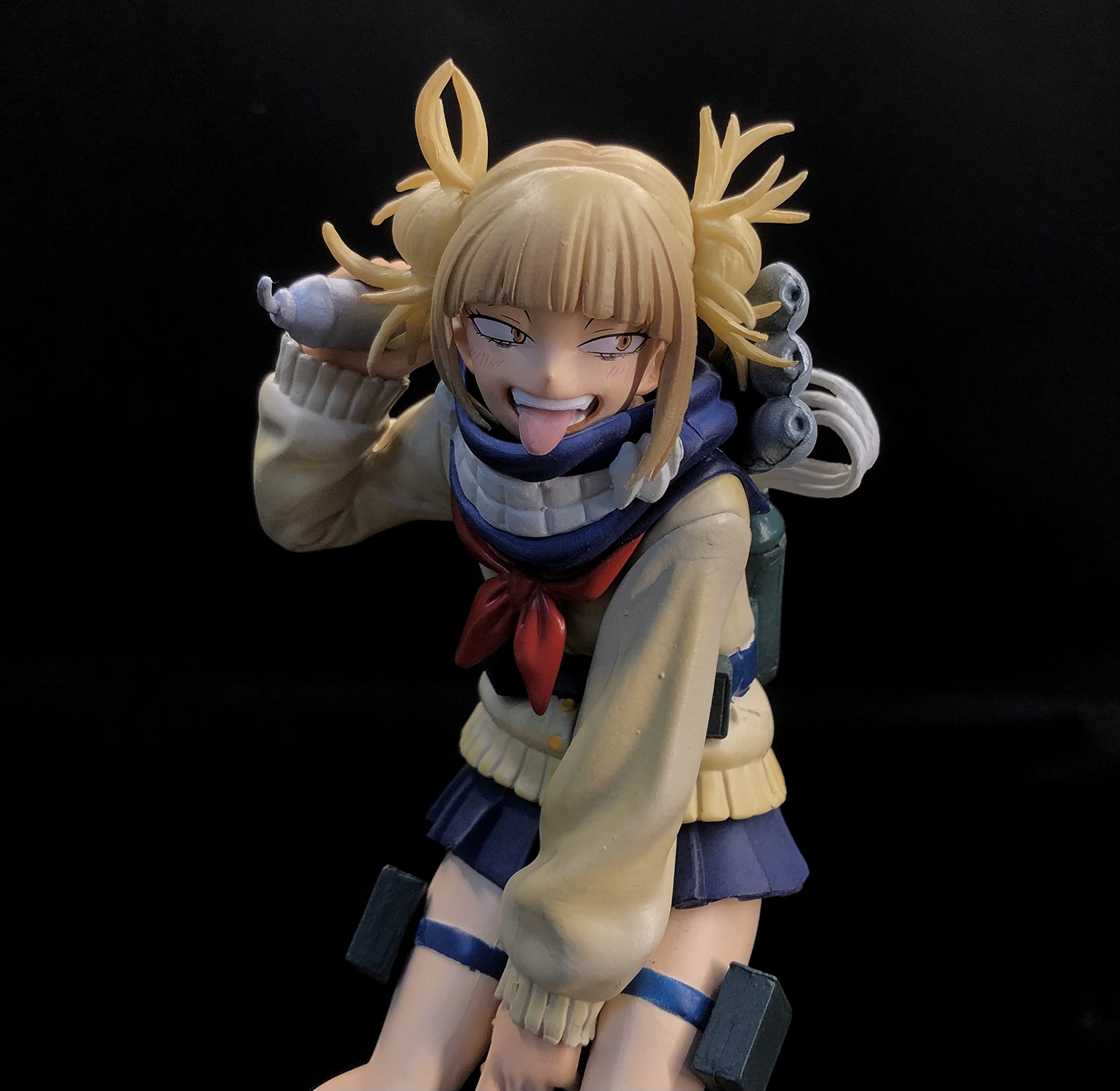 MABAIUDE MHA Toga Himiko Figure MHA Statue, 16cm Sitting Pose Himiko Toga Figure Model 1/7 Scale Anime Figurine Collectible Display Decoration: Toga Himiko a