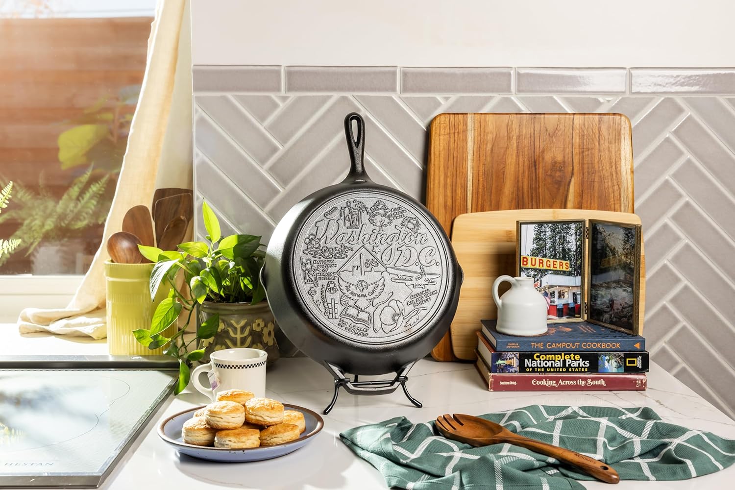 Lodge 12 Inch Cast Iron Skillet – Pre-Seasoned Frying Pan with Teardrop Handle – Oven, Stovetop, Grill & Campfire Use – Made in USA – Non-Toxic, Even-Heating Cookware – Washington, D.C.