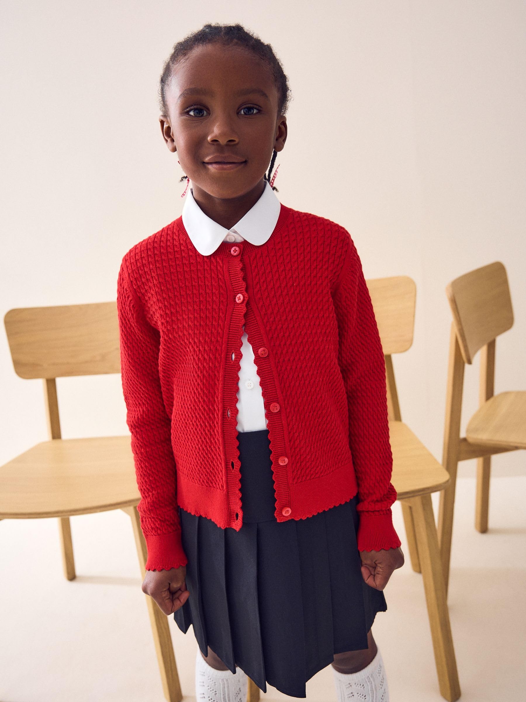 NEXT Niñas Cárdigan de Punto Trenzado con Alto Contenido de algodón para el Colegio