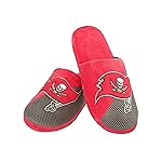 FOCO Tampa Bay Buccaneers NFL Mens Logo Staycation Slippers - M