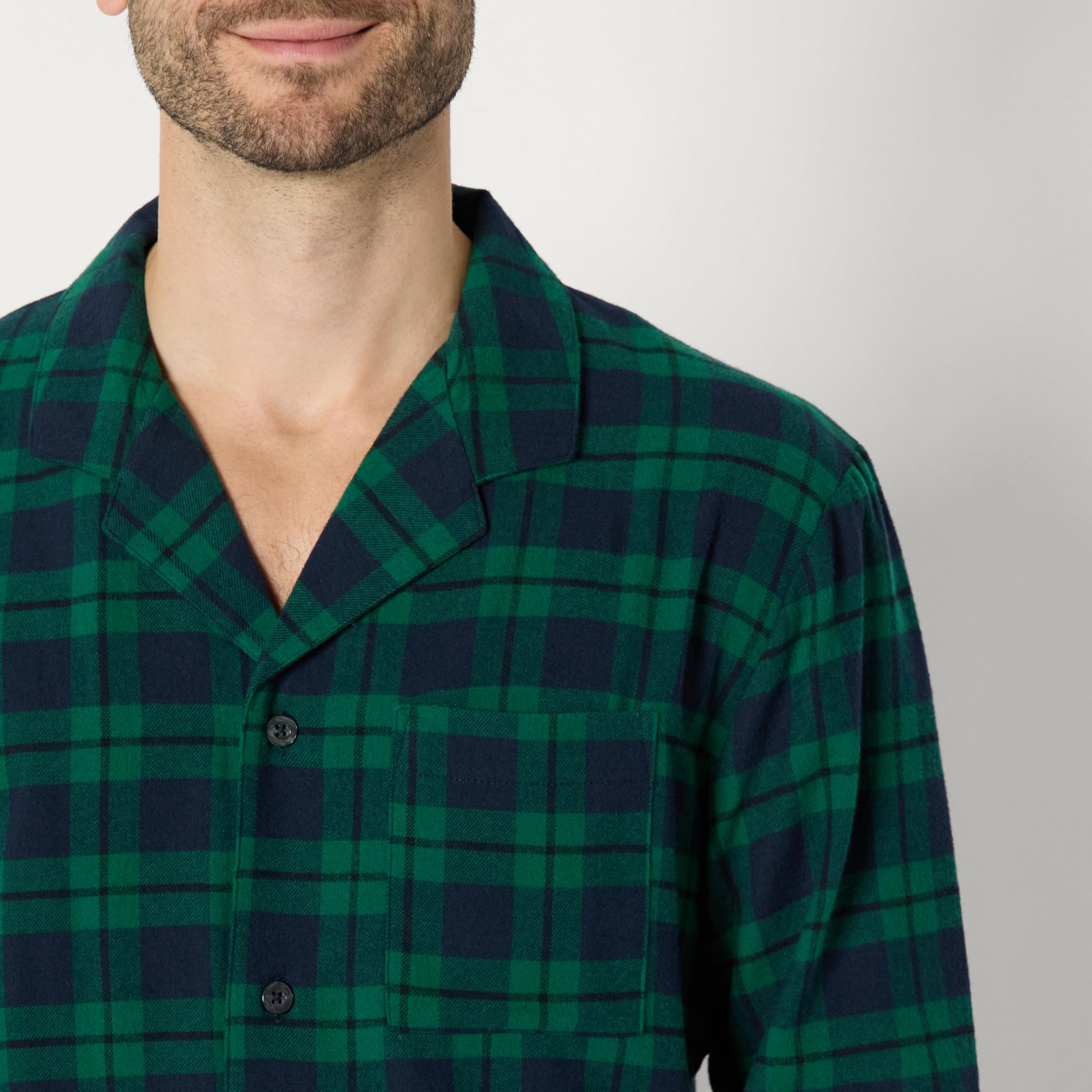 Amazon Essentials Completi Coordinati di Pigiami Natalizi per La Famiglia