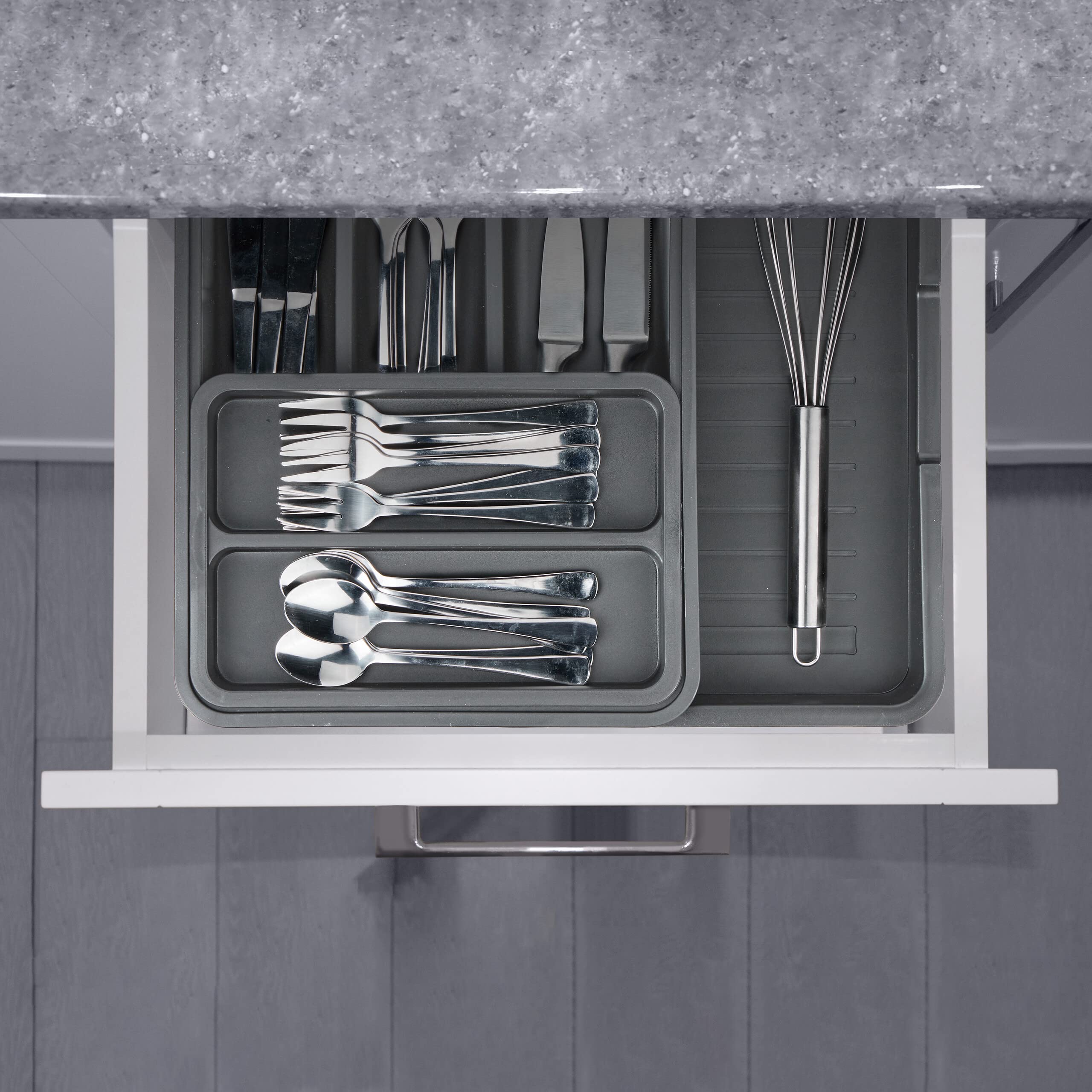 Relaxdays Portaposate da Cassetto Allungabile, HLP 6,5 x 23,5-40 x 31,5 cm 7 Scomparti Divisore per Posate, Grigio Scuro
