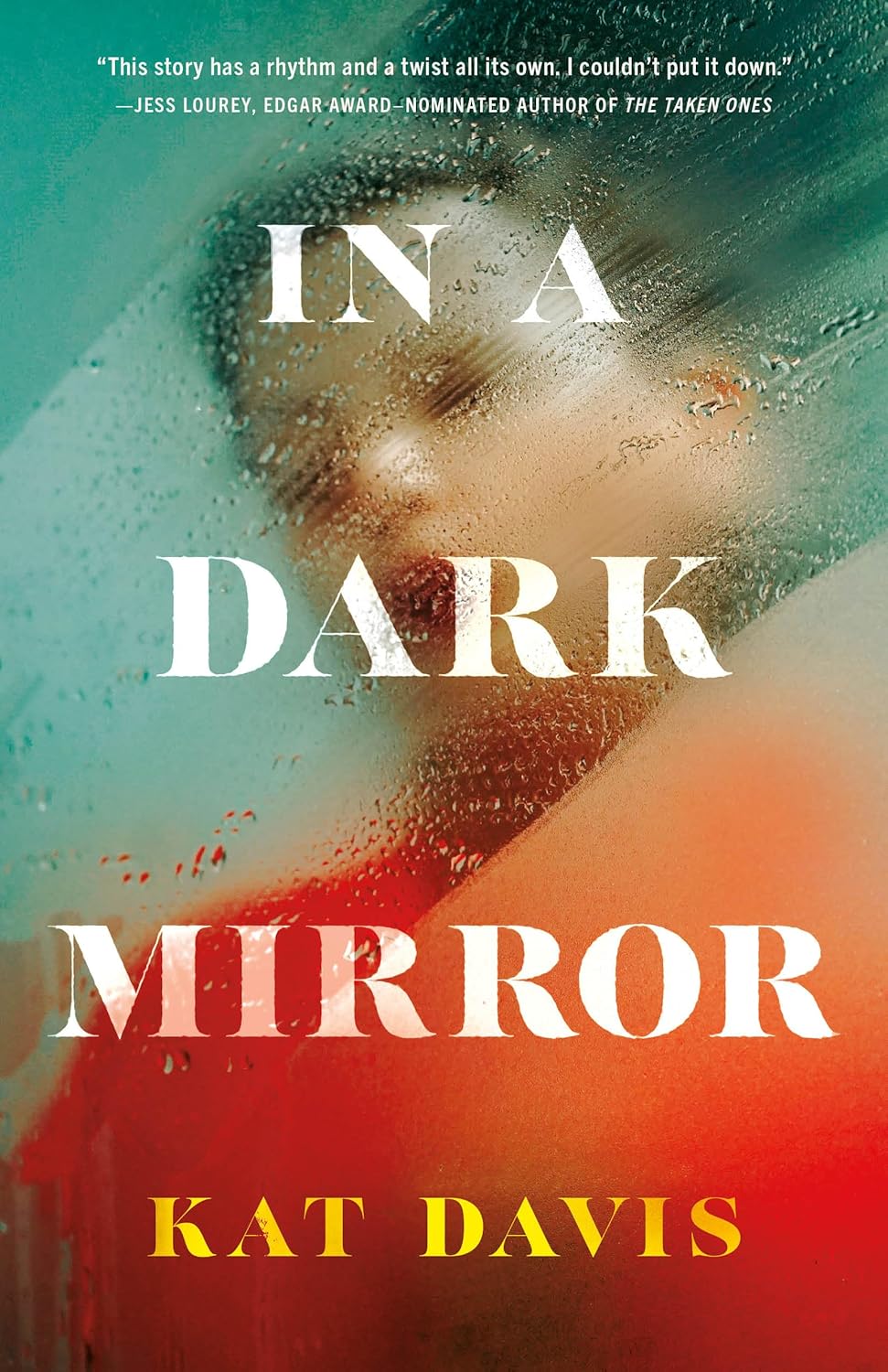 In a Dark Mirror Amazon.co.uk Davis, Kat 9781662518638 Books