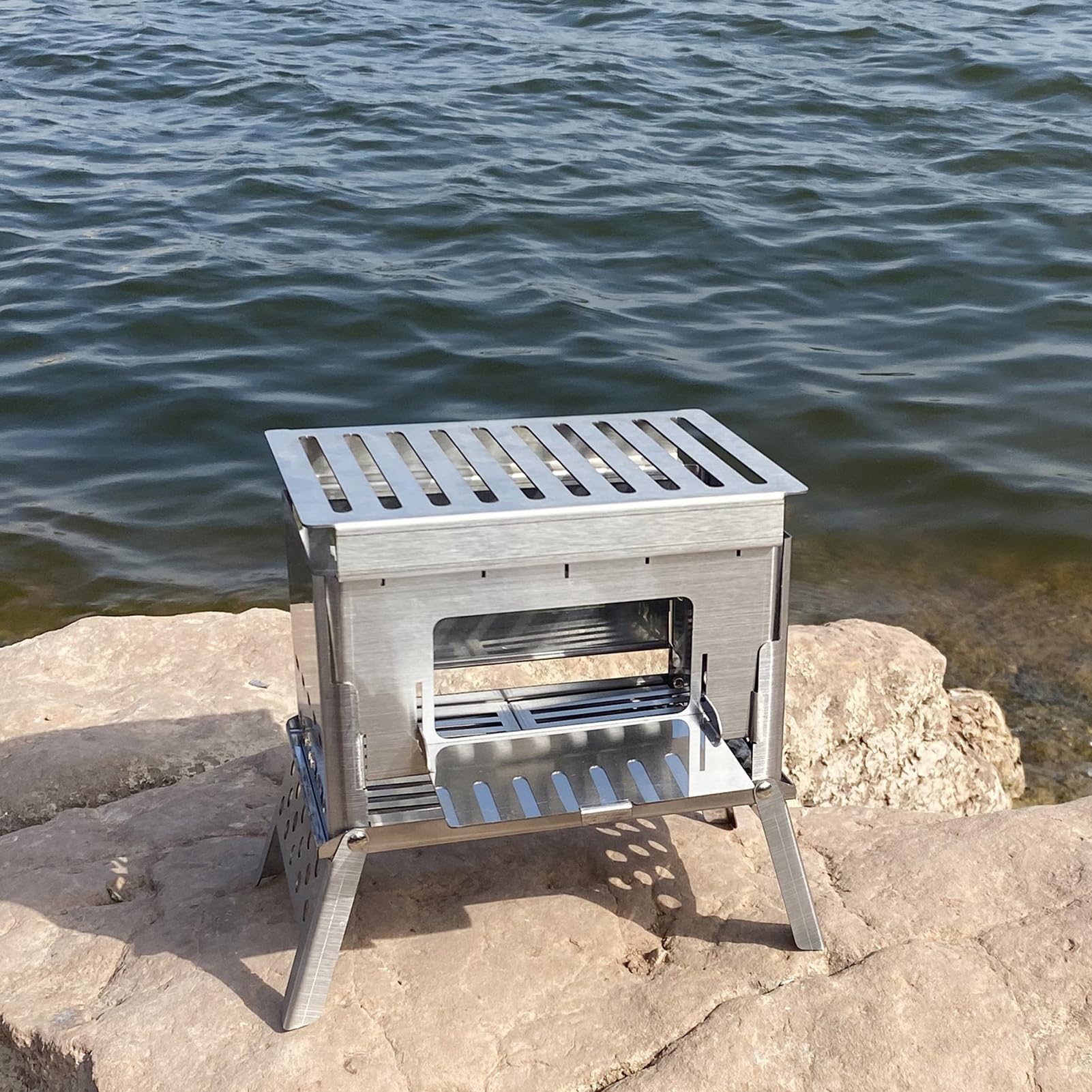 Barbecue Pliable, Réchaud À Bois Portable de 21 X 19 X 13 cm, Idéal pour Le Camping, la Randonnée, Les Pique-Niques Les Fêtes D'Avant-Match Les Voyages en Camping-Car et Les Parcs