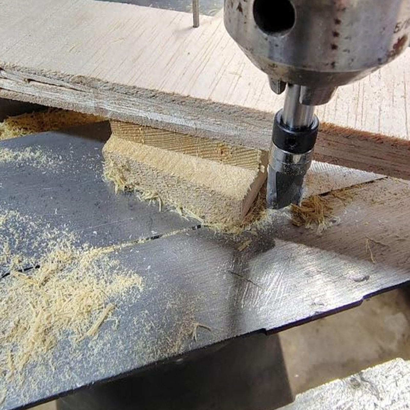 Eujgoov Fresa de Corte de 3/4 Pulgadas para Enrasar, 3/8 Pulgadas de Diámetro de Corte 3 Flautas de Descendente con Rodamiento Guía para Madera Contrachapada y Madera Maciza