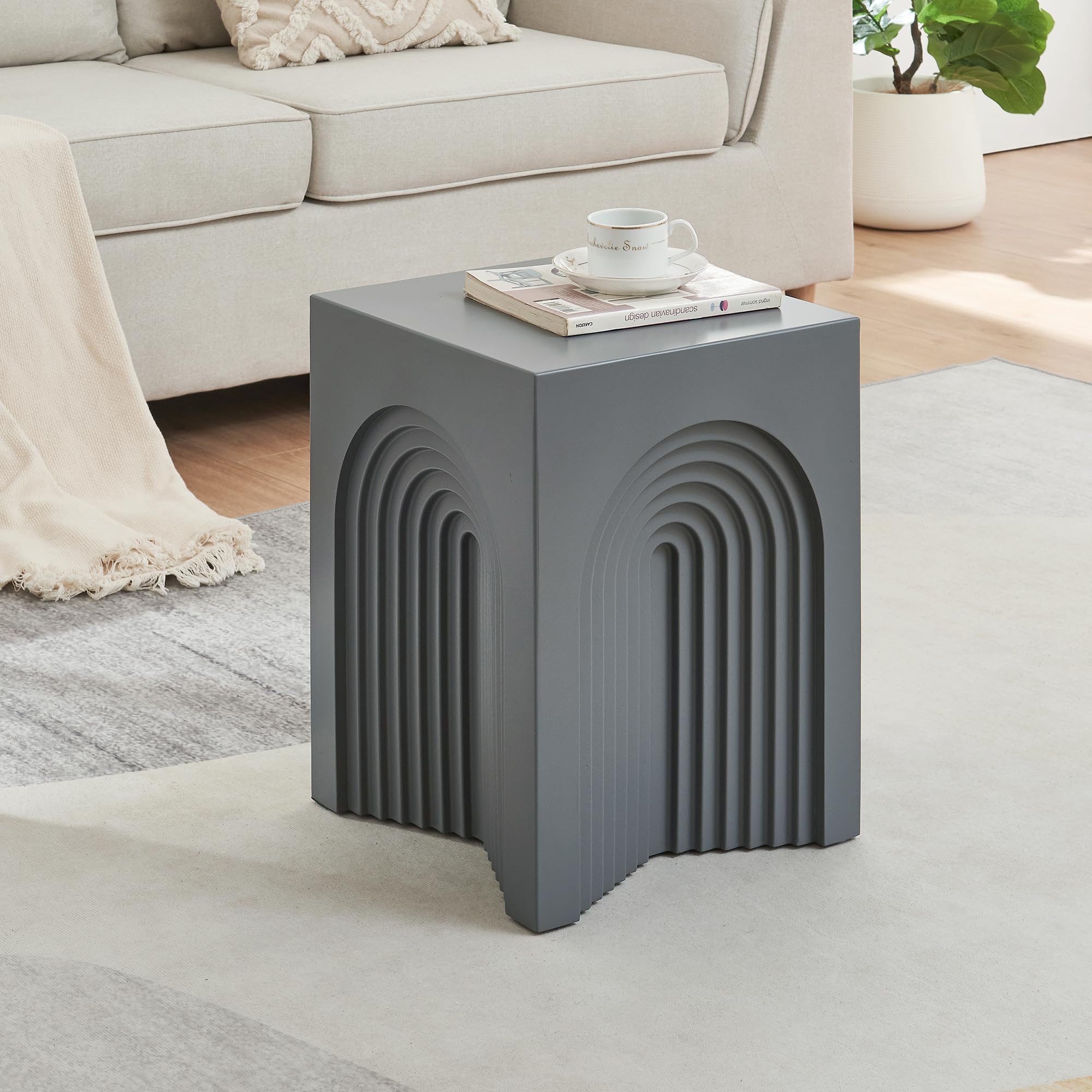[en.casa] Table d'Appoint Design en Forme d'Arche Table Basse Style Intemporel Bout de Canapé Chevet pour Salon Chambre Entrée MDF 45 x 35 x 35 cm Gris Mat