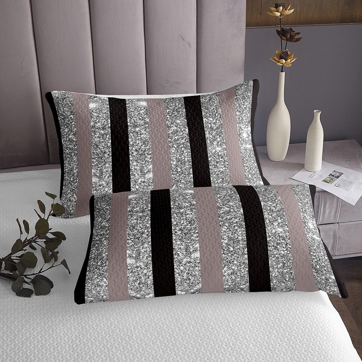 Loussiesd Set copriletto matrimoniale grigio nero a righe glitterate per tutte le stagioni con 2 federe geometriche in microfibra leggero e moderno a righe