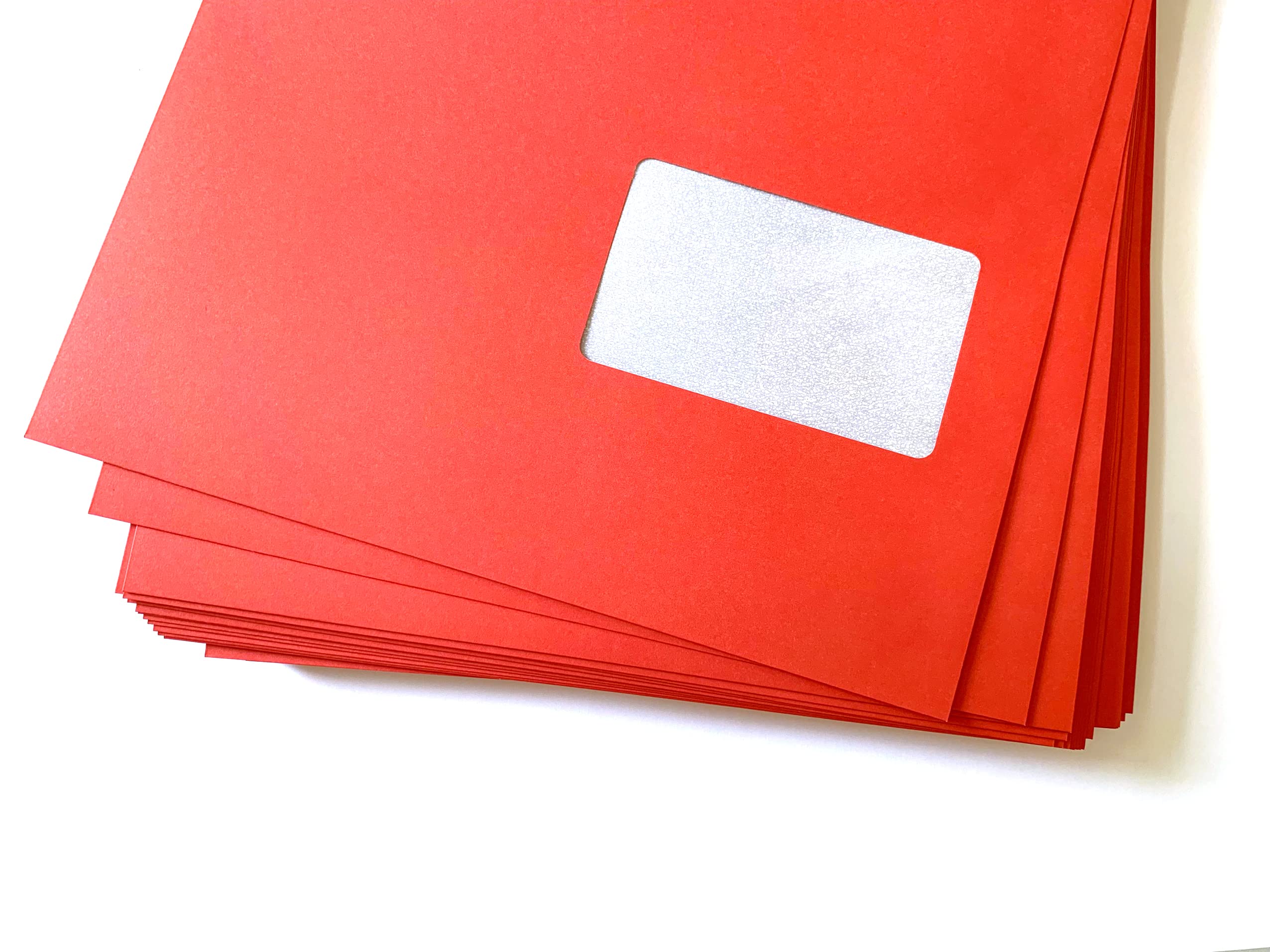 100 sobres con ventana, rojo, rojo oscuro, C4 = 324 x 229 mm, cierre autoadhesivo con tira, 120 g/m²