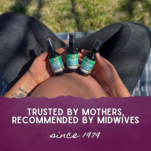 Miniatura 3 de WishGarden Herbs Oh Baby! Aceite de manzanilla  Aceite orgánico para bebés certificado por USDA con manzanilla y caléndula, hidrata y calma las