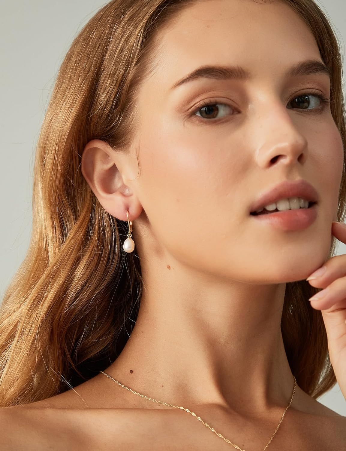 EAMTI Pearl Earrings for Women 925 Sterling Silver Freshwater Cultured Pearl Drop Earrings 14K Gold Plated Leverback Hypoallergenic - Image 5