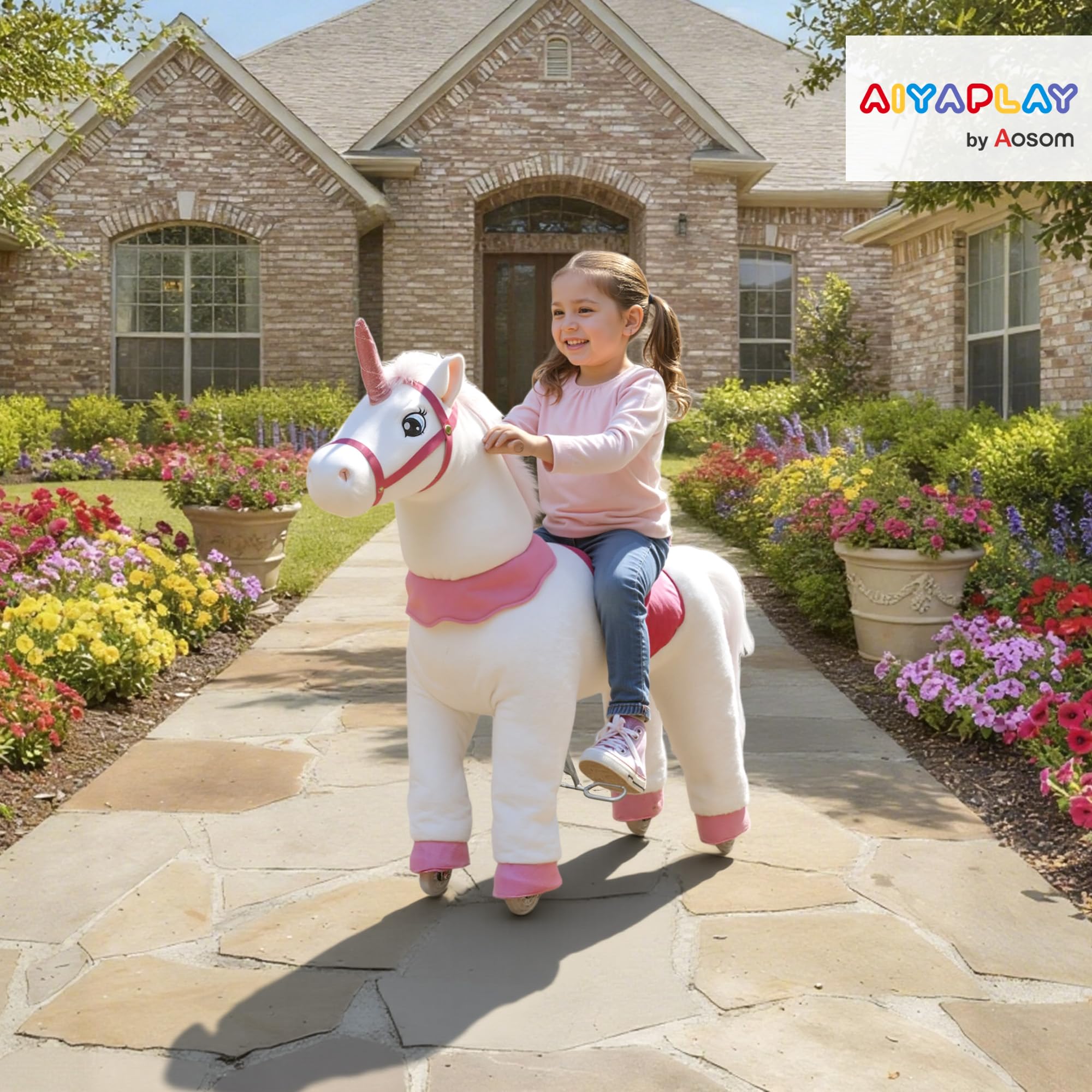 AIYAPLAY Reitpferd auf Rollen Spielpferd zum Reiten Stehpferd mit Einhorn-Design, Plüschpferd für 4-7 Kinder Weiß