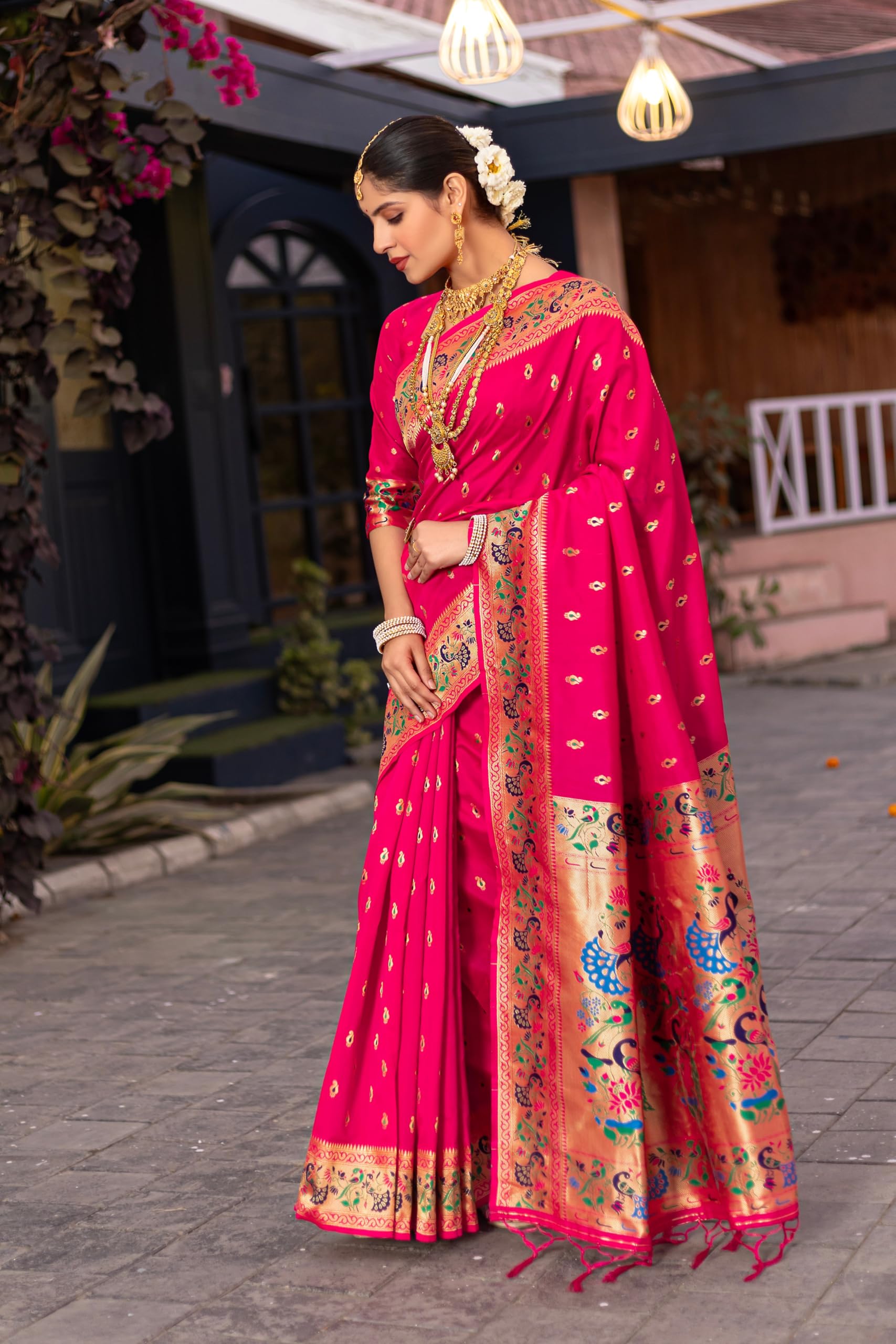 Jaanvi fashion Paithani - Sari da donna in seta con lavoro Zari e camicetta